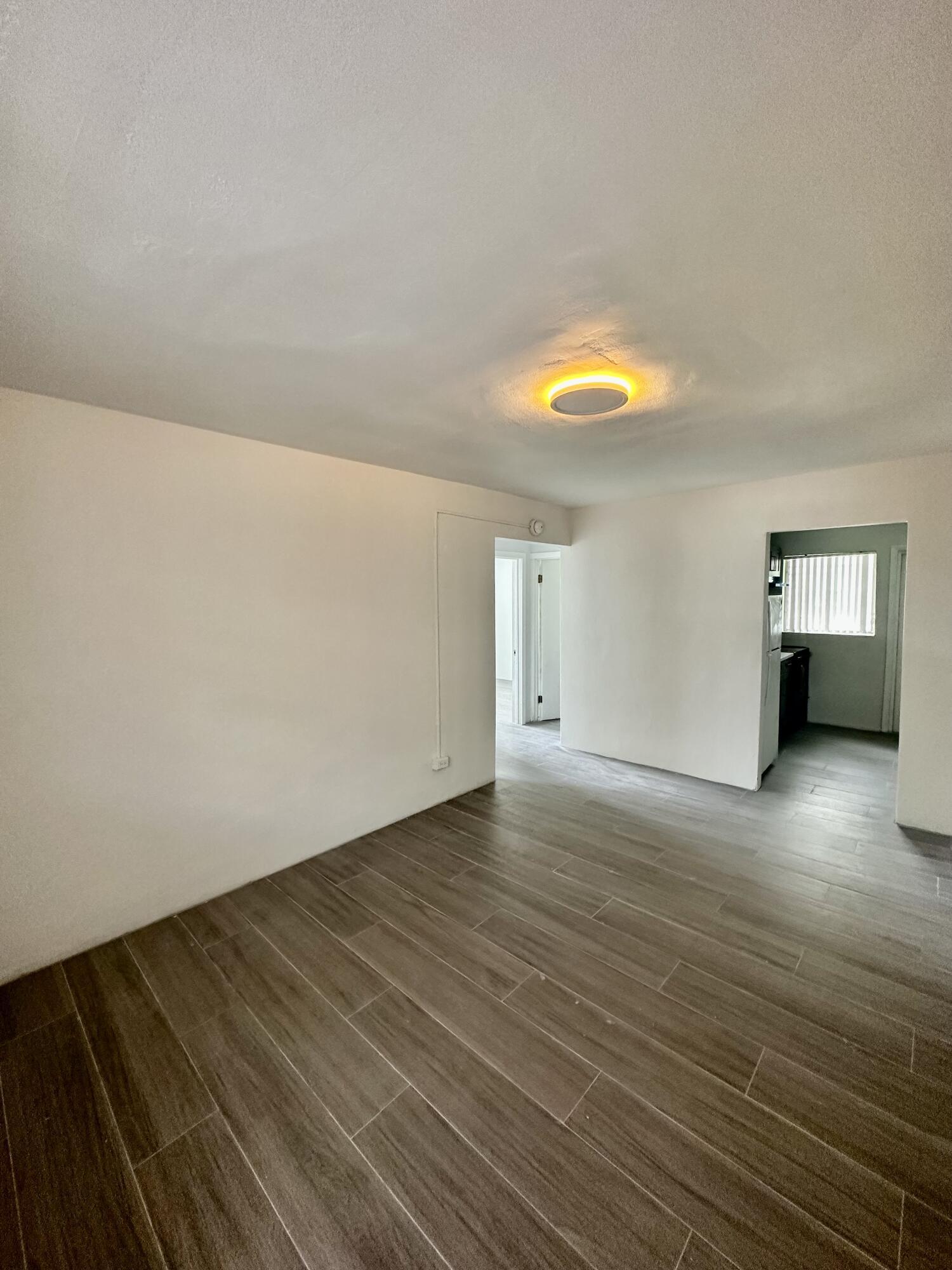 701 NW 15th Terrace, Fort Lauderdale, FL 33311, Fort Lauderdale - Photo 5
