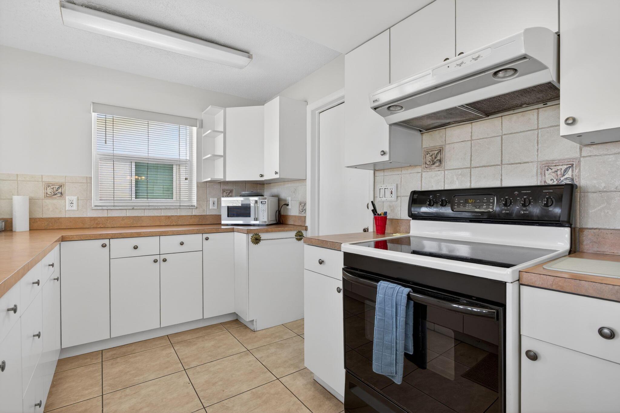 3121 E Golf Boulevard, Pompano Beach, FL 33064, Pompano Beach - Photo 4