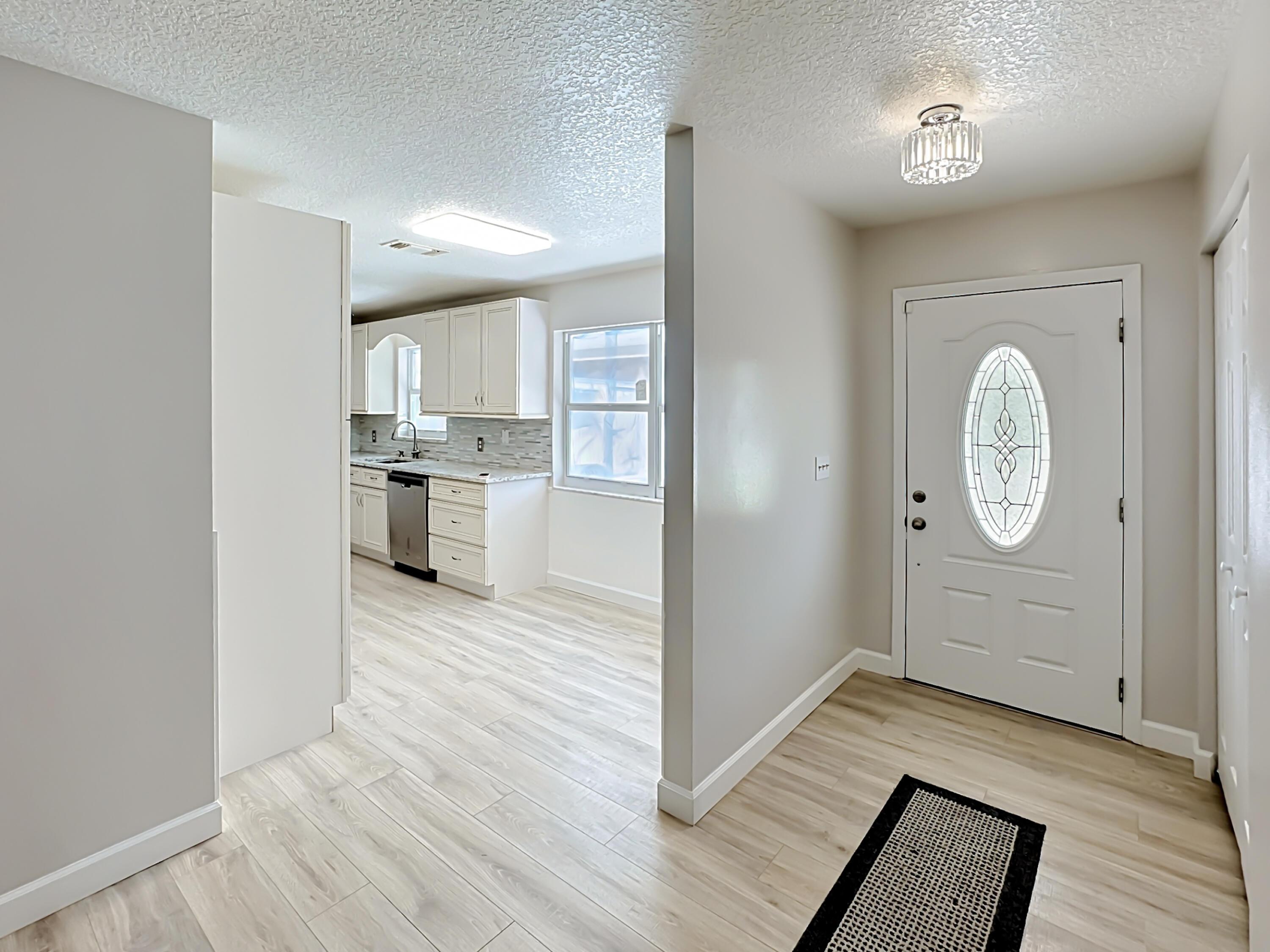 5807 Balsam Drive, Fort Pierce, FL 34982, Fort Pierce - Photo 4