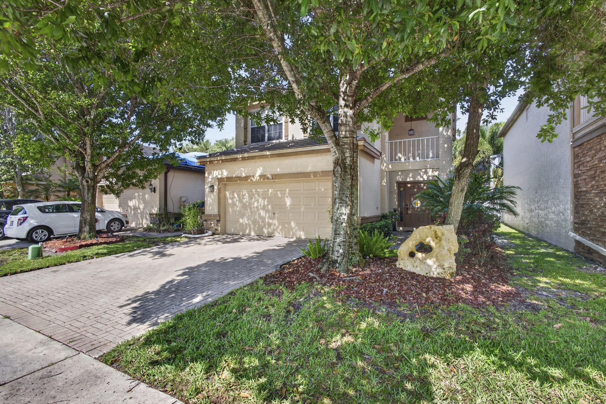 5953 Asturian Trail, Lake Worth, FL 33449, Lake Worth - Photo 4