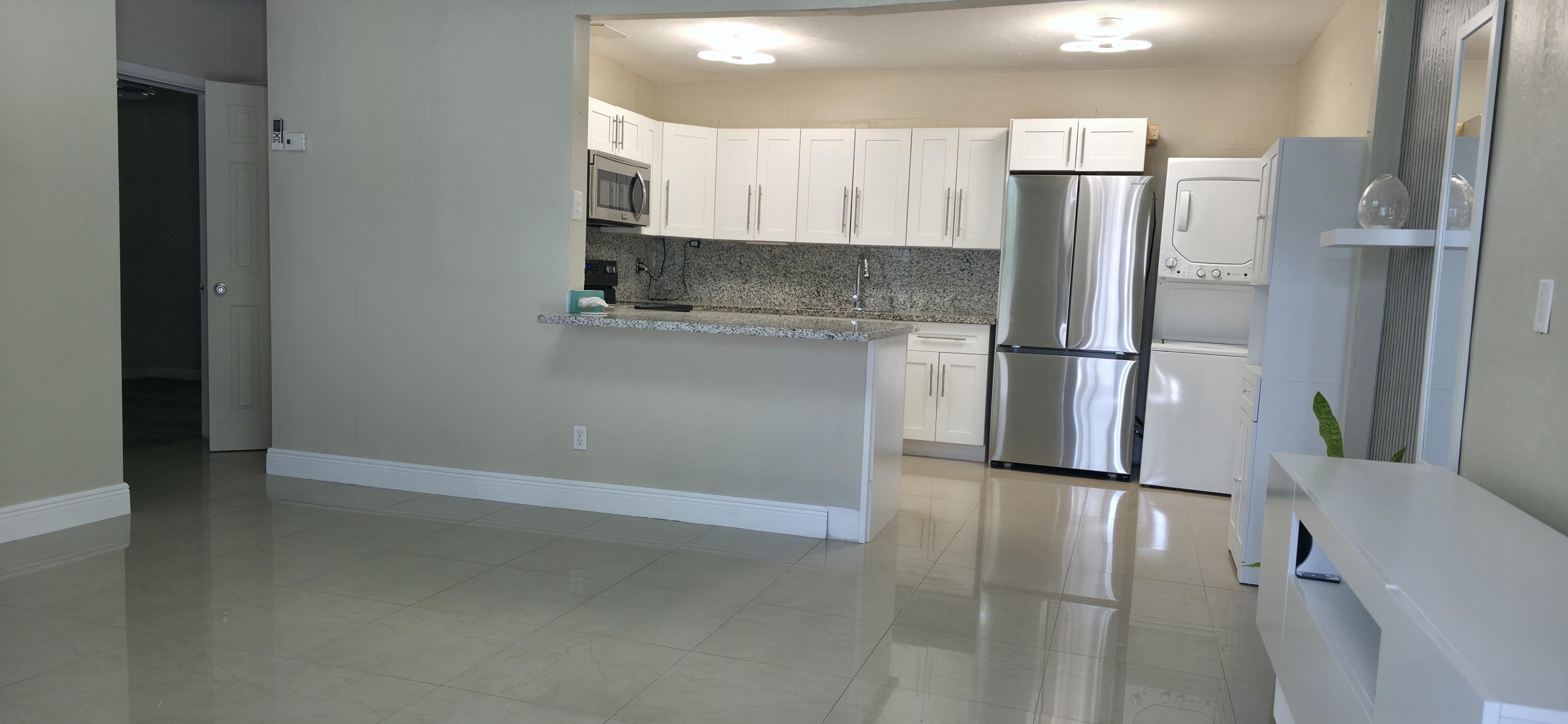 1203 Chateau Park Drive, Fort Lauderdale, FL 33311, Fort Lauderdale - Photo 4