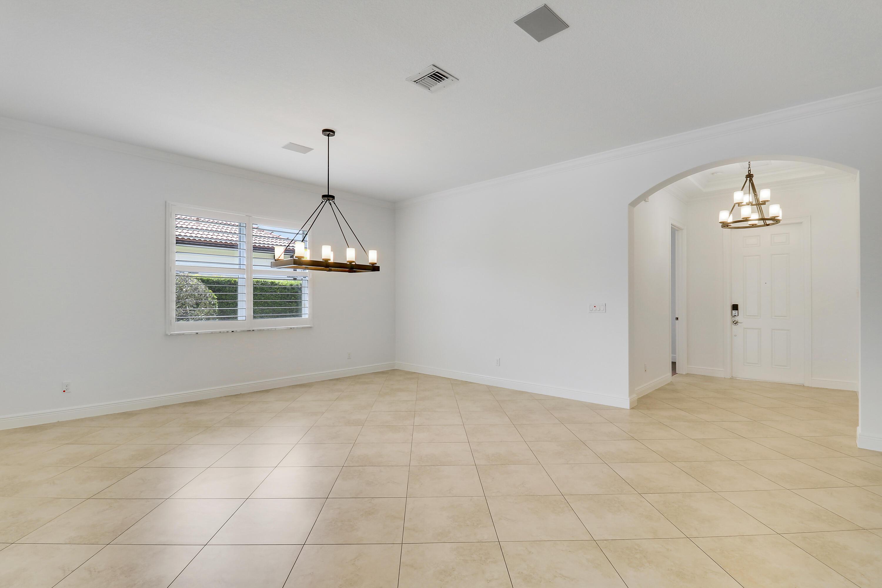 119 Steeple Circle, Jupiter, FL 33458, Jupiter - Photo 3