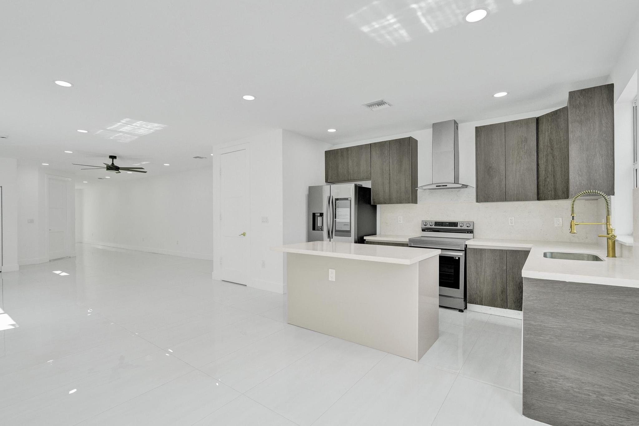 1213 W Las Olas Boulevard, Fort Lauderdale, FL 33312, Fort Lauderdale - Photo 5