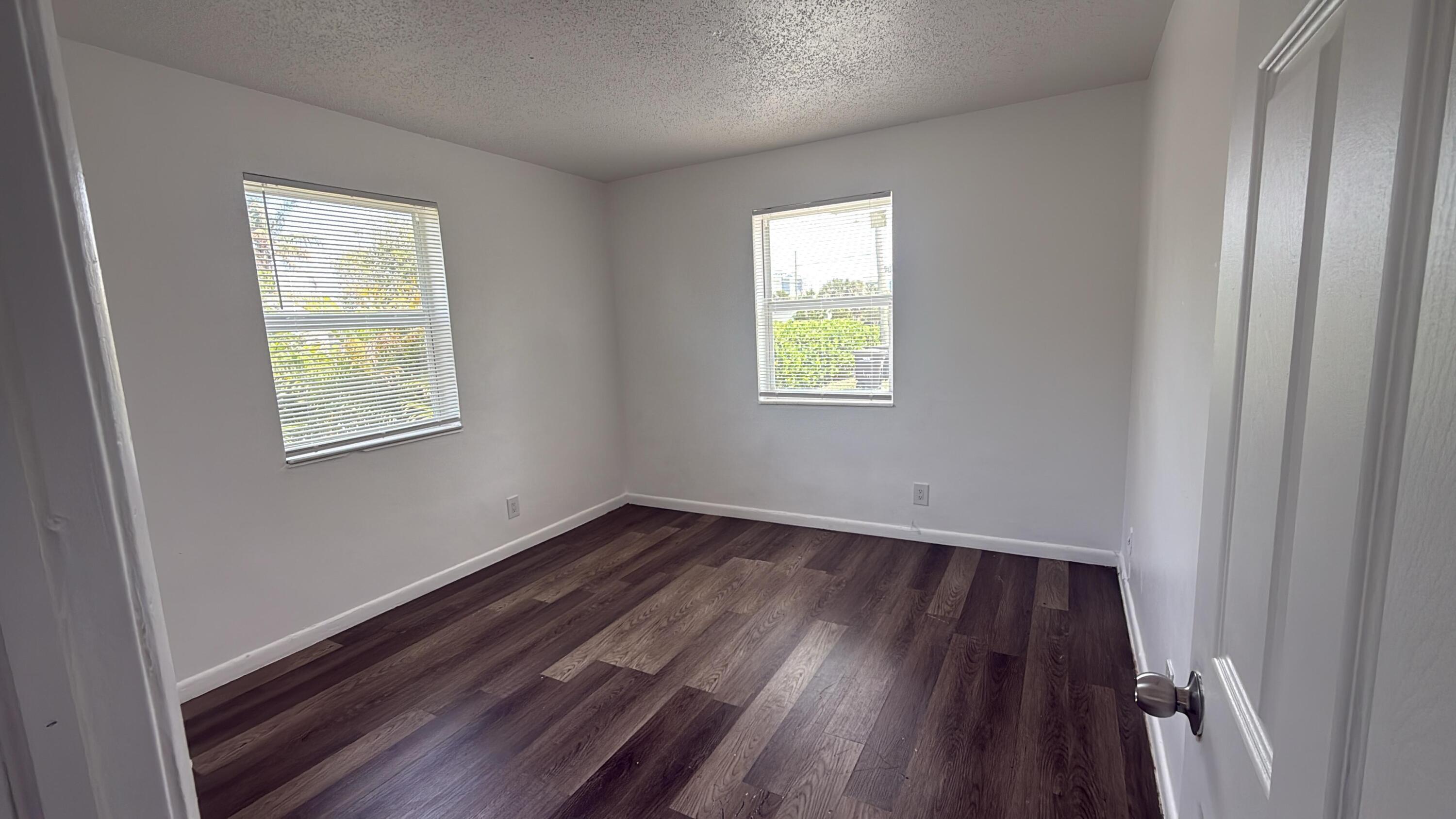 1021 Henrietta Avenue 1, West Palm Beach, FL 33401, West Palm Beach - Photo 5