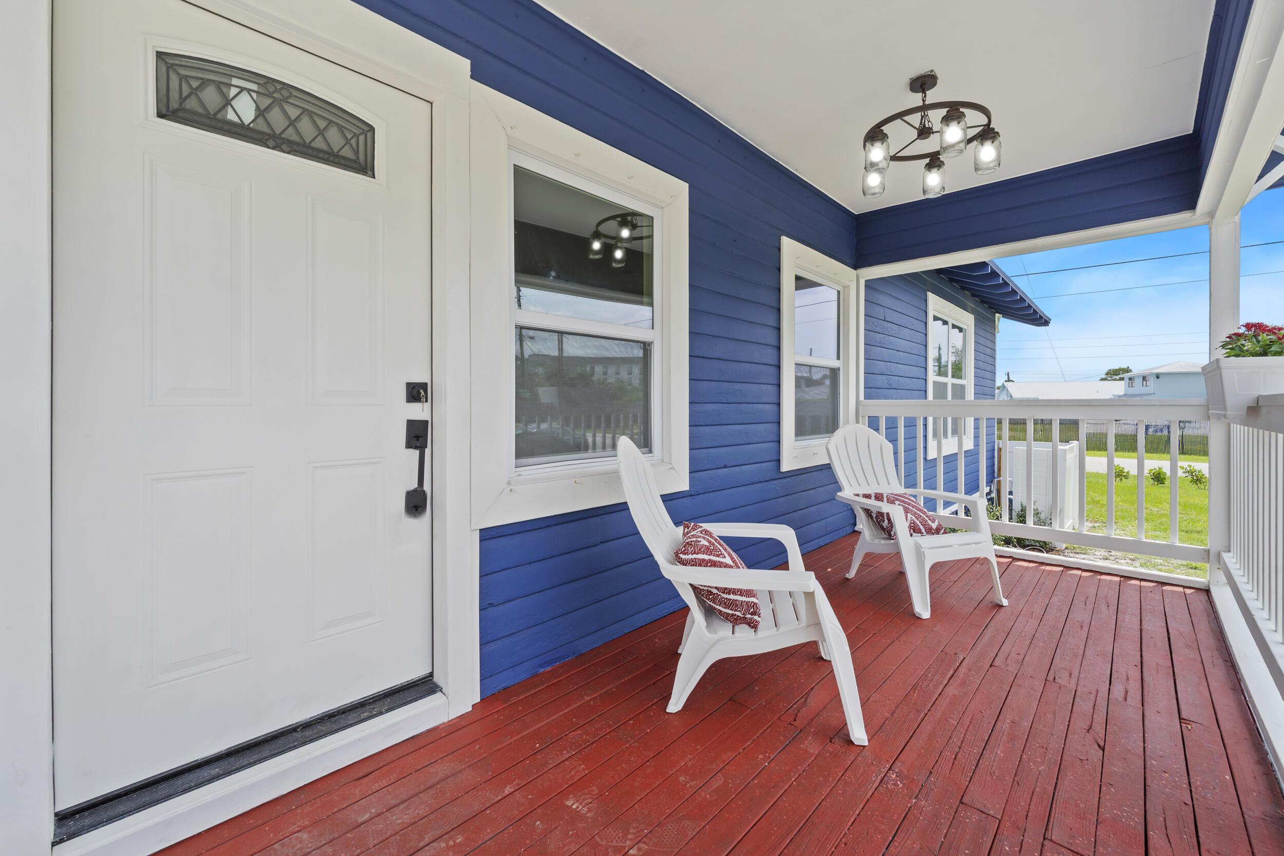 1566 NW 9th Avenue, Stuart, FL 34994, Stuart - Photo 2