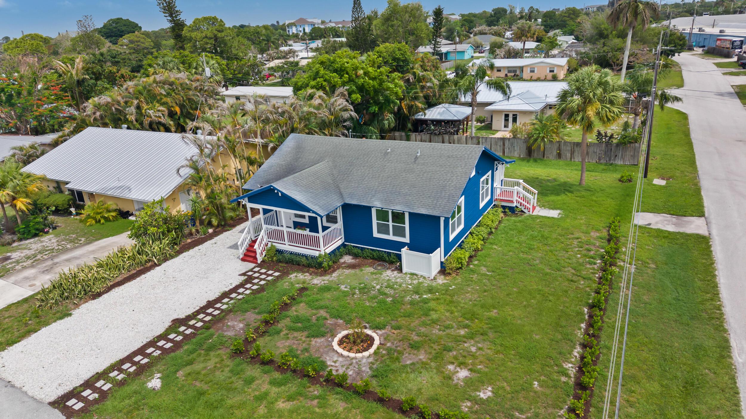 1566 NW 9th Avenue, Stuart, FL 34994, Stuart - Photo 4