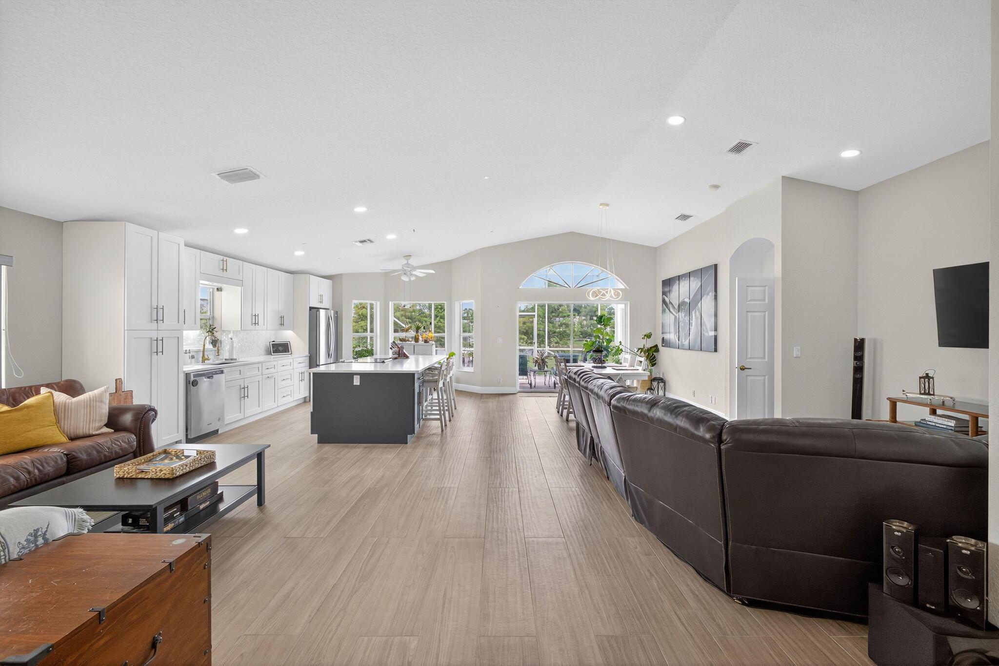 15155 Newquay Court, Wellington, FL 33414, Wellington - Photo 3