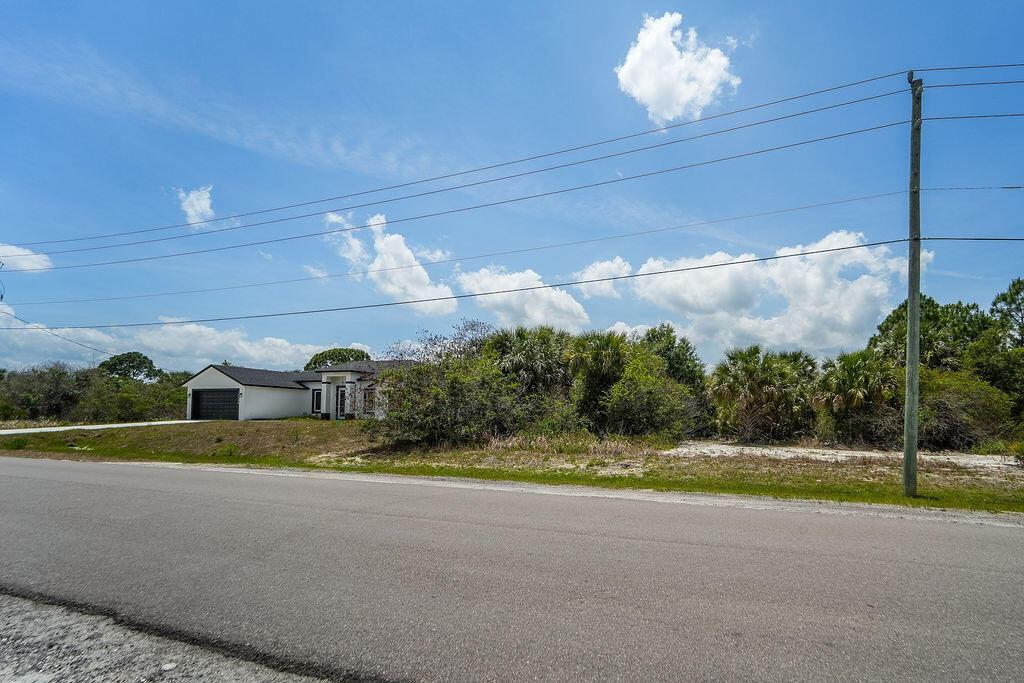 2392 SW Madden Ave Avenue, Palm Bay, FL 32908, Palm Bay - Photo 2