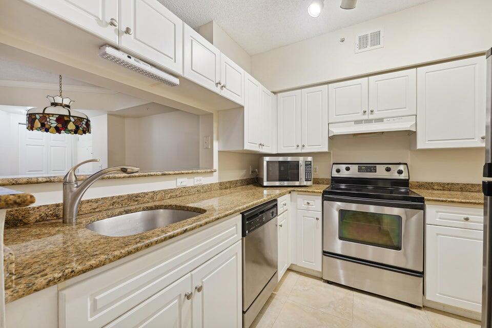 2120 Tuscany Way, Boynton Beach, FL 33435, Boynton Beach - Photo 2