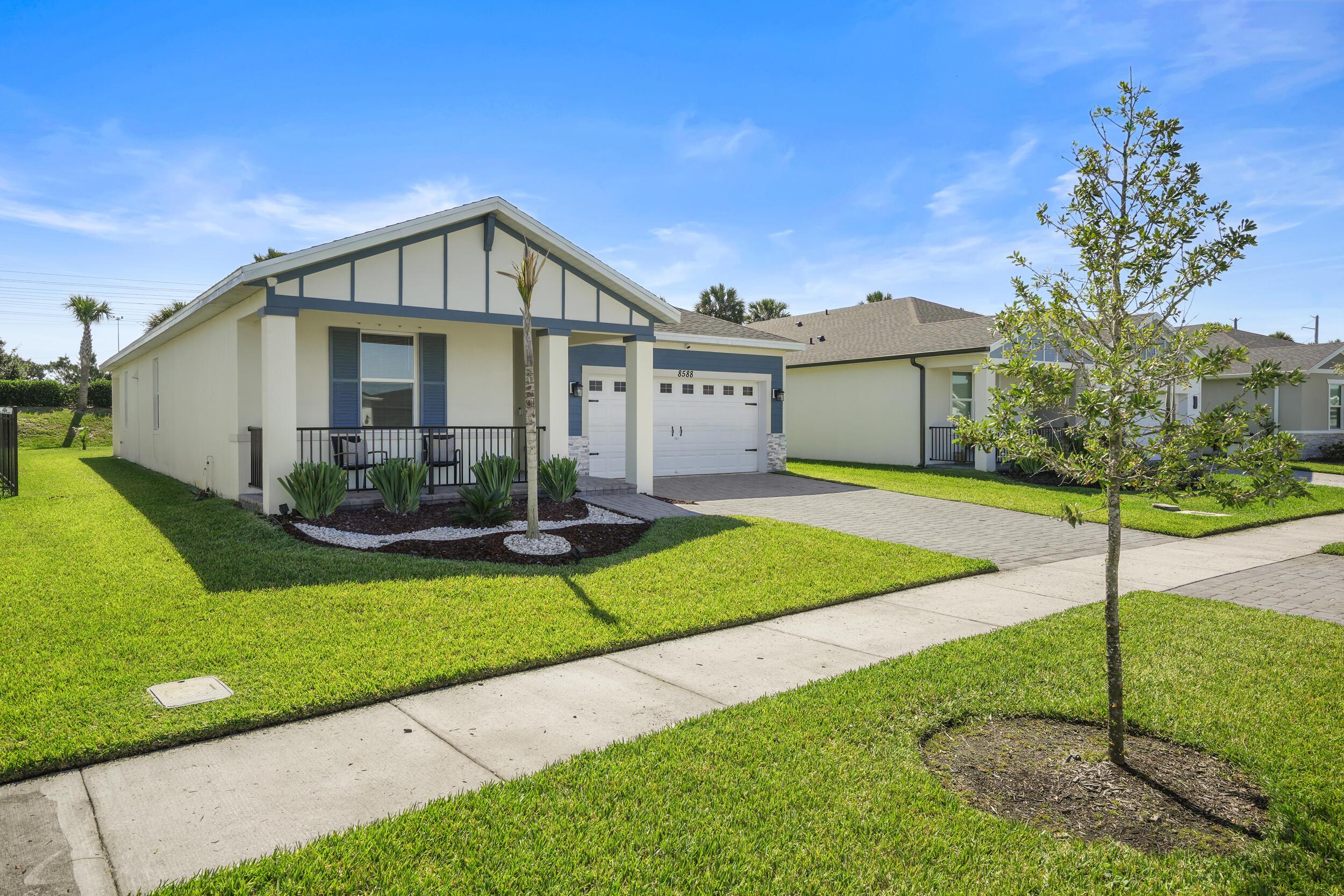 8588 Dahlia Circle, Port St. Lucie, FL 34986, Port St. Lucie - Photo 4