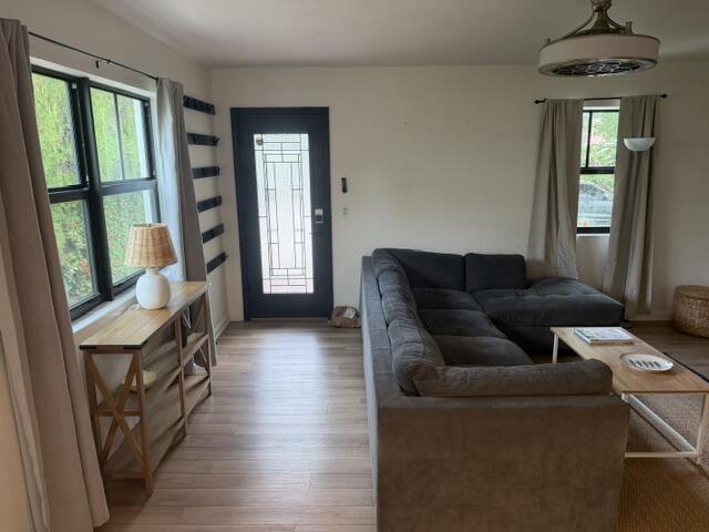211 Princeton Drive, Lake Worth Beach, FL 33460, Lake Worth Beach - Photo 4