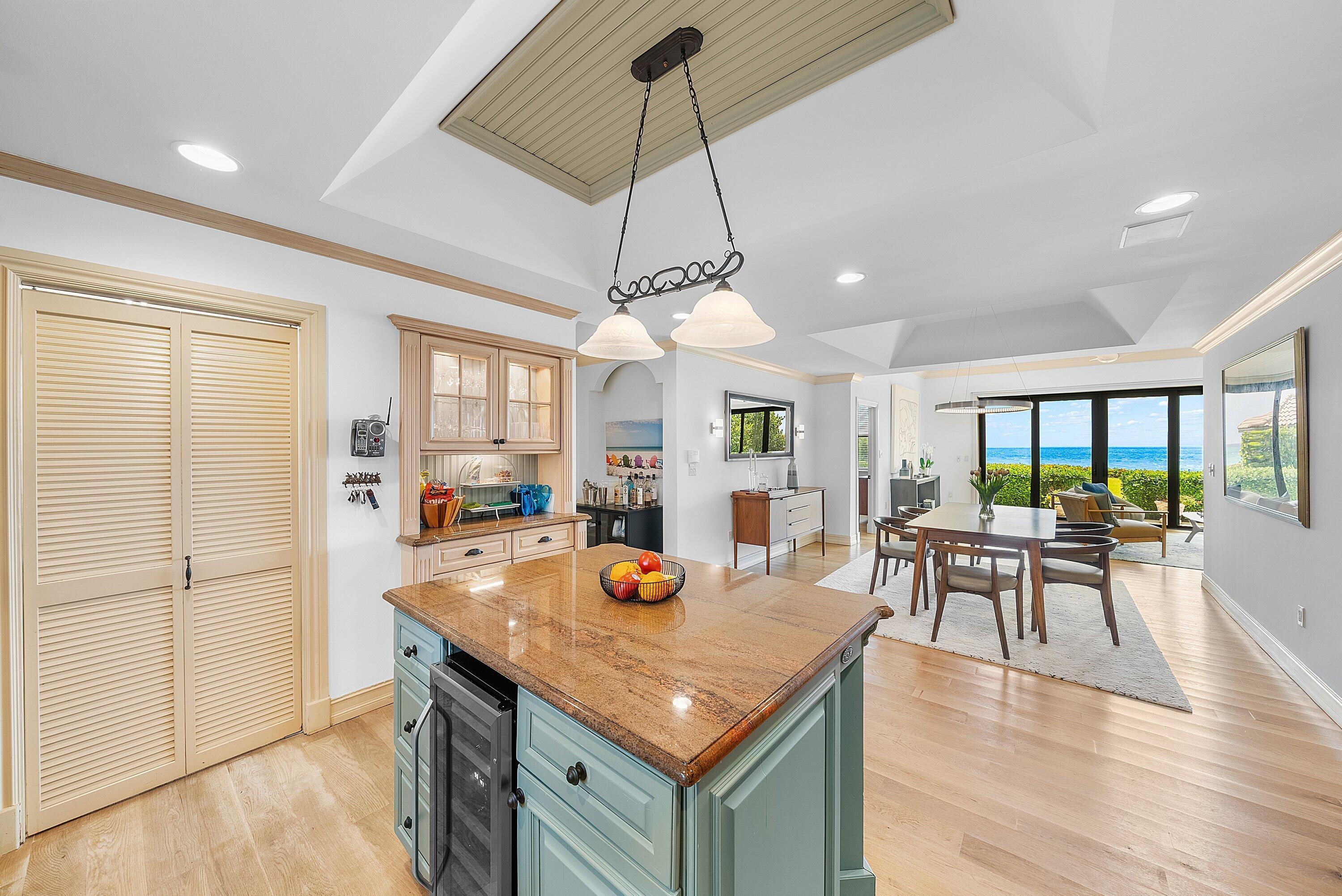 3951 N Ocean Boulevard 101, Gulf Stream, FL 33483, Gulf Stream - Photo 4