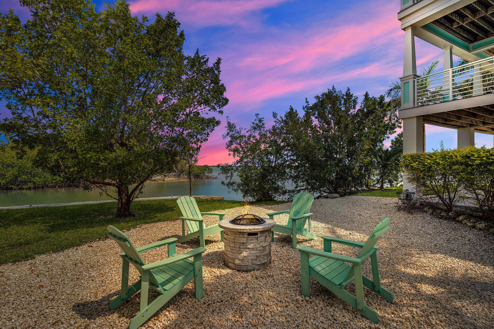 17387 Dolphin Street E, Sugarloaf Key, FL 33042, Sugarloaf Key - Photo 3