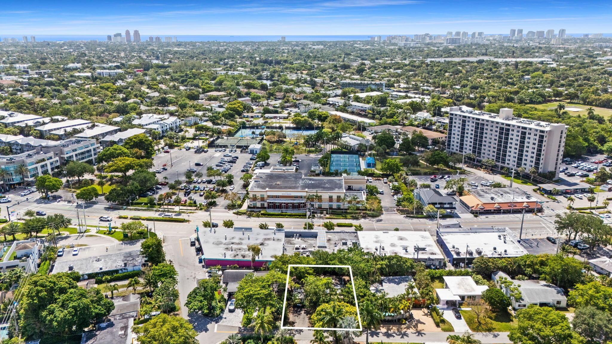 2020 NE 4th Avenue 2, Wilton Manors, FL 33305, Wilton Manors - Photo 2