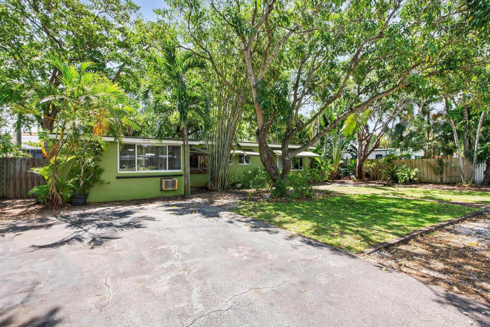 2020 NE 4th Avenue 2, Wilton Manors, FL 33305, Wilton Manors - Photo 4