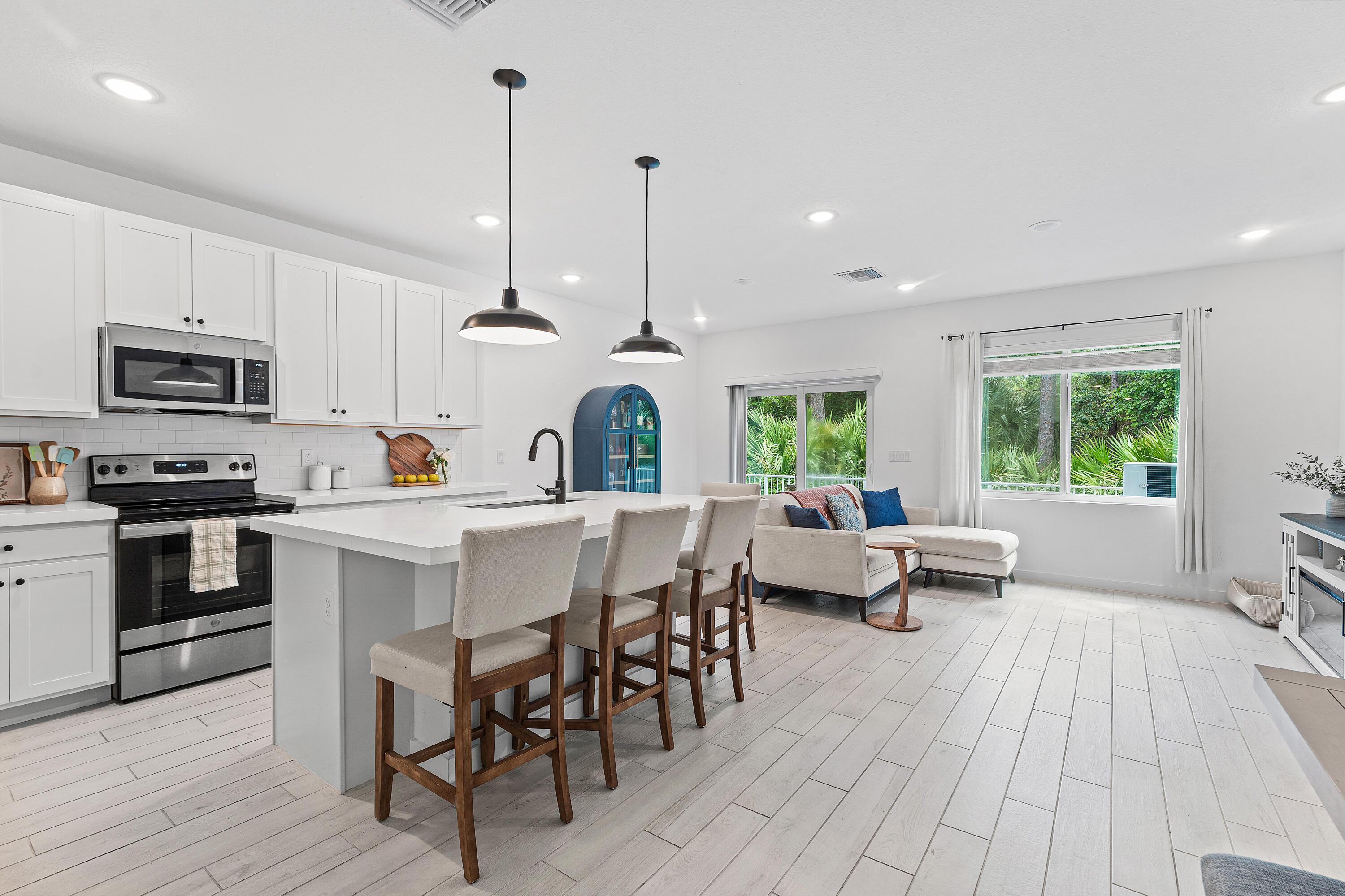 755 NE Trailside Run, Port St. Lucie, FL 34983, Port St. Lucie - Photo 4
