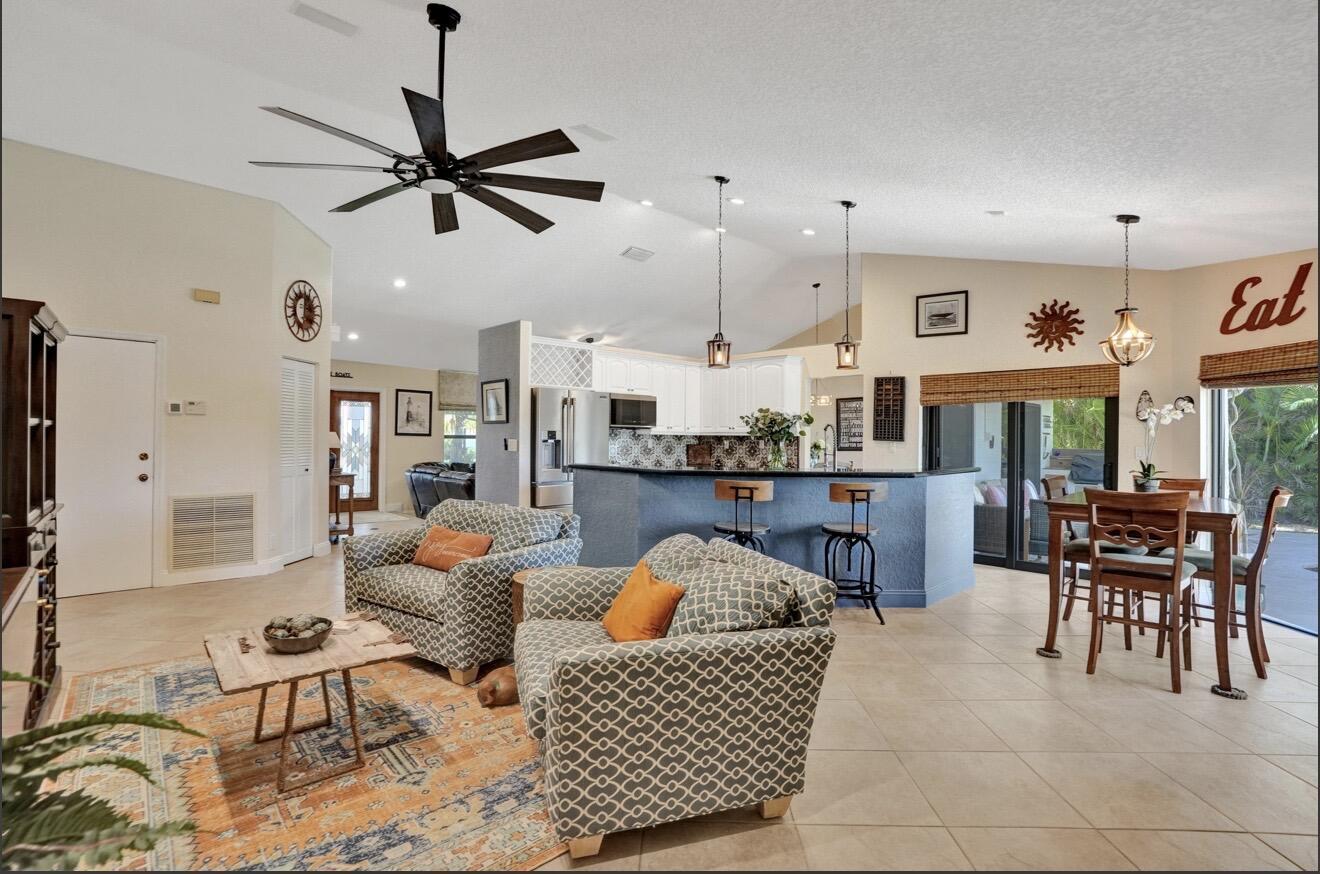 5102 NW 59th Way, Coral Springs, FL 33067, Coral Springs - Photo 5