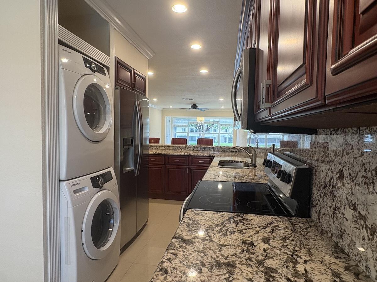 1441 NW 19th Terrace 201, Delray Beach, FL 33445, Delray Beach - Photo 2