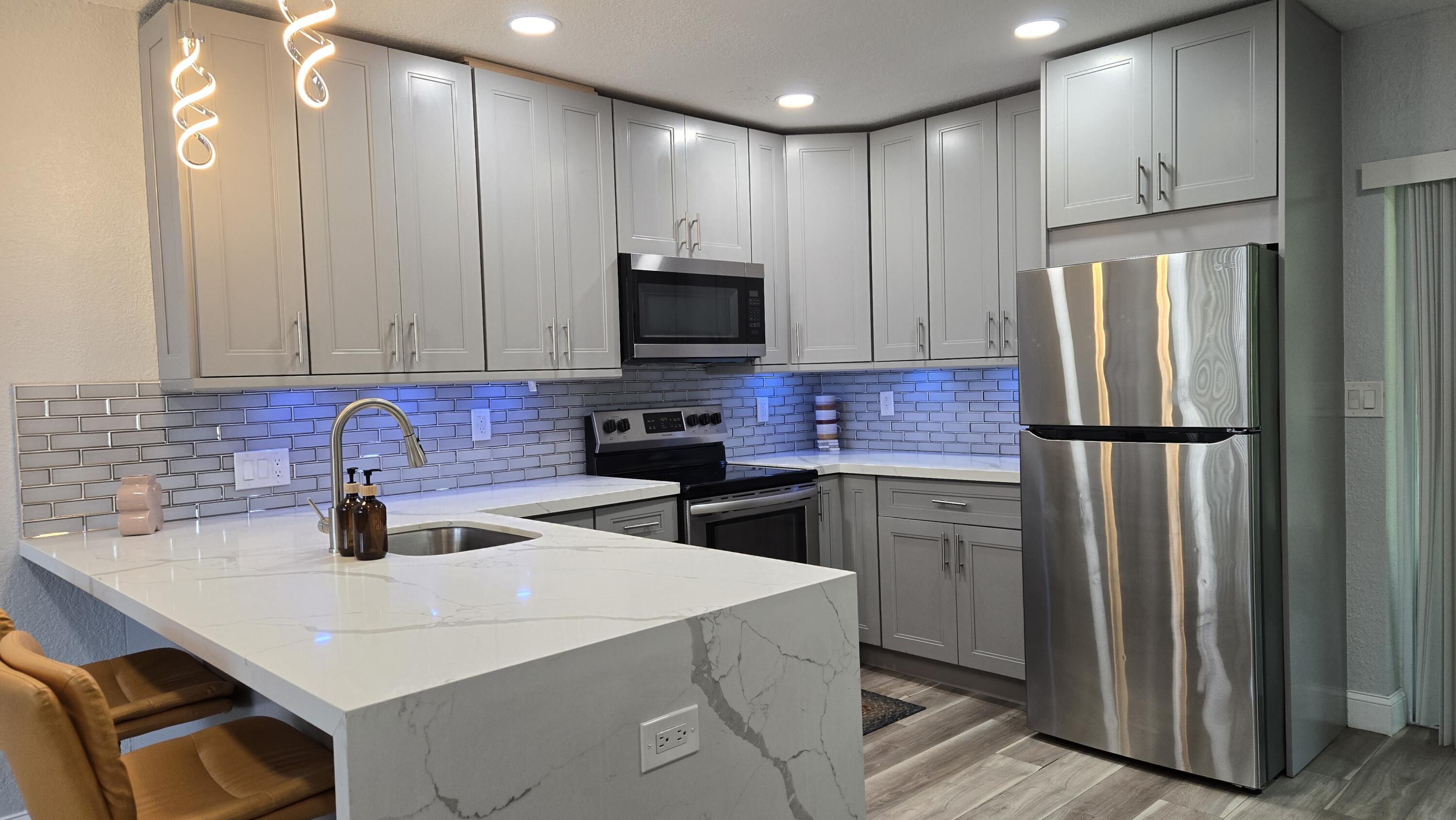 5815 Cleveland Street, Hollywood, FL 33021, Hollywood