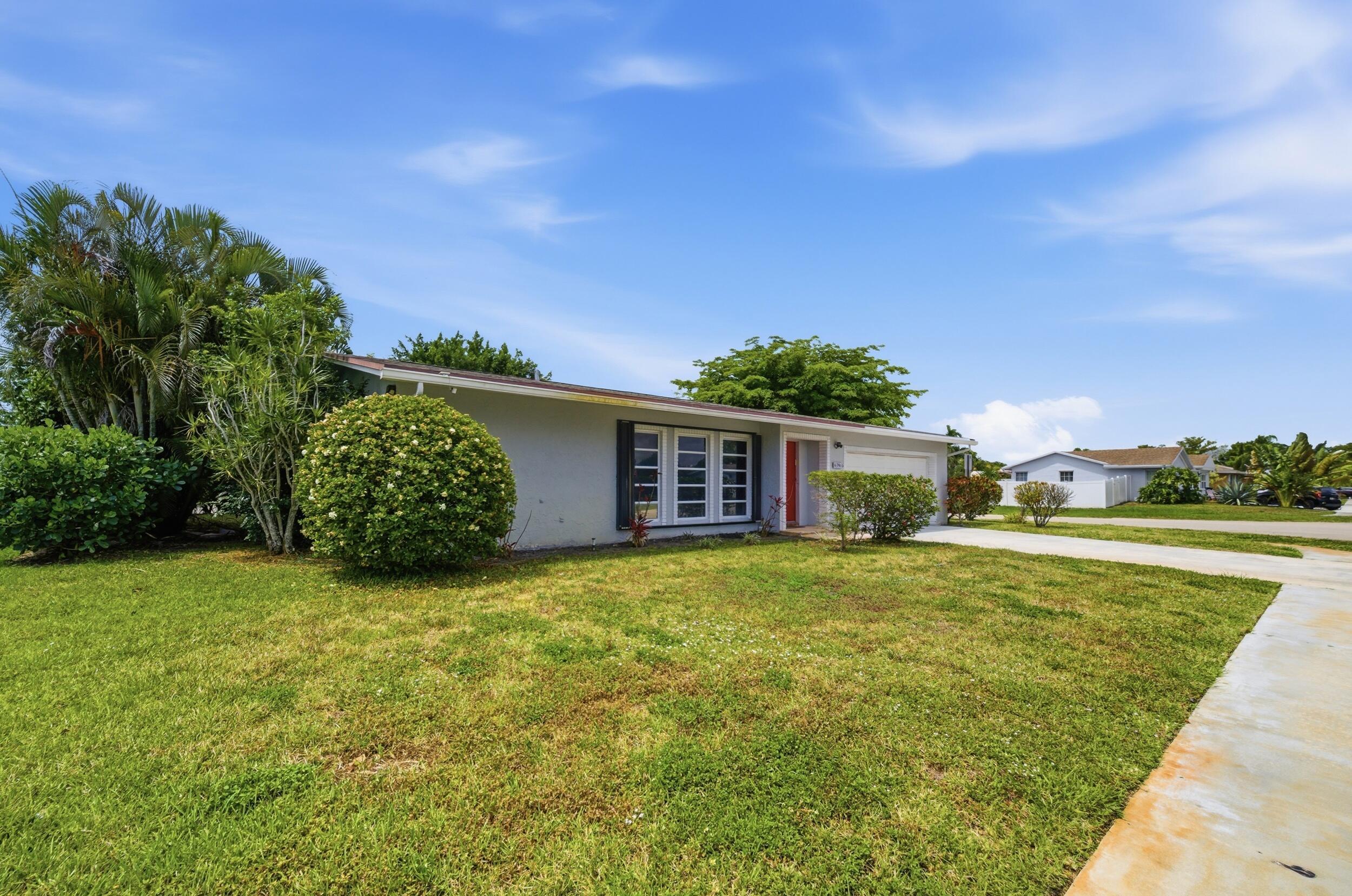 6396 Country Wood Way, Delray Beach, FL 33484, Delray Beach - Photo 2