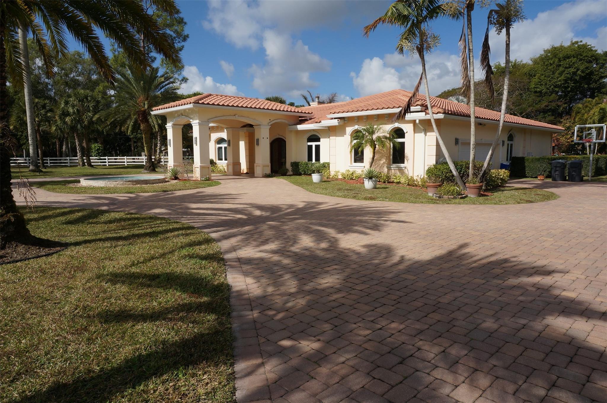 650 E Rambling Drive, Wellington, FL 33414, Wellington
