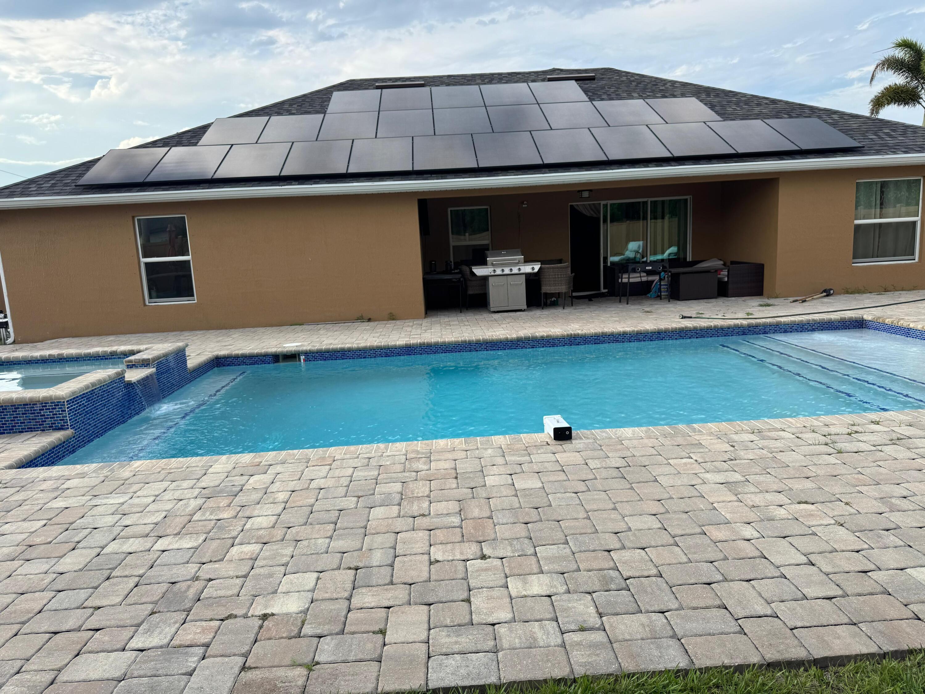170 SW Pilsner Circle, Port St. Lucie, FL 34953, Port St. Lucie - Photo 2
