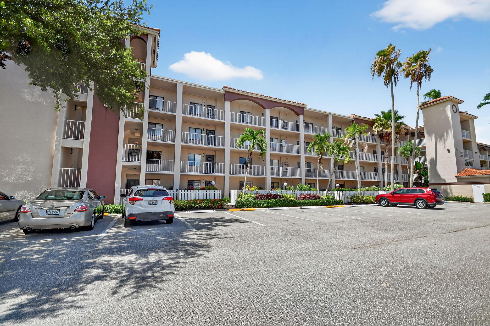 6193 Pointe Regal Circle 402, Delray Beach, FL 33484, Delray Beach - Photo 2