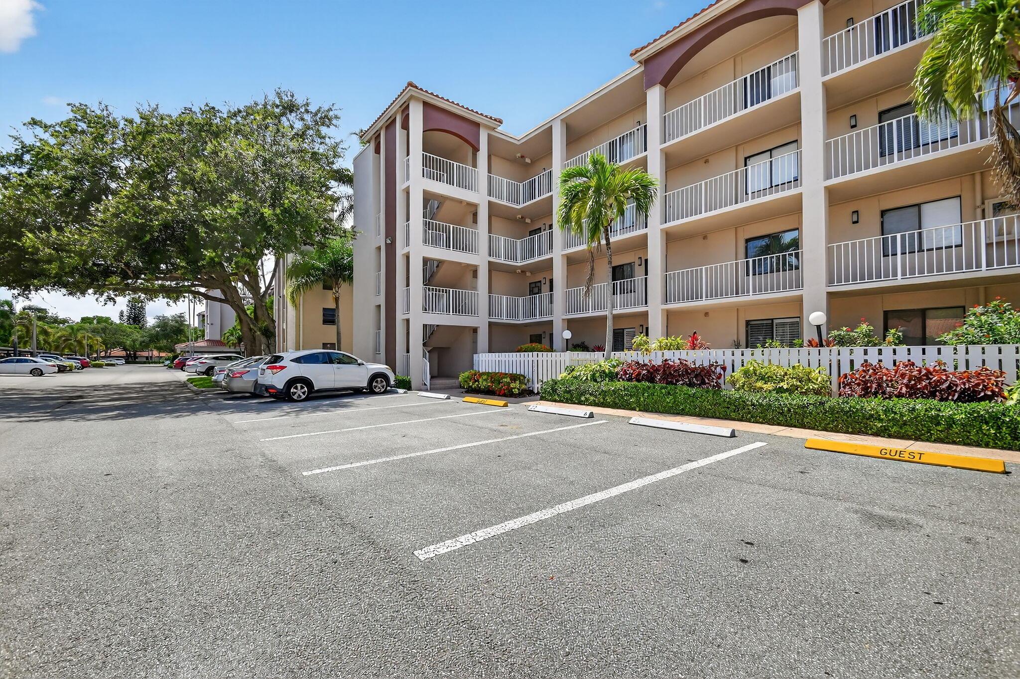 6193 Pointe Regal Circle 402, Delray Beach, FL 33484, Delray Beach - Photo 4