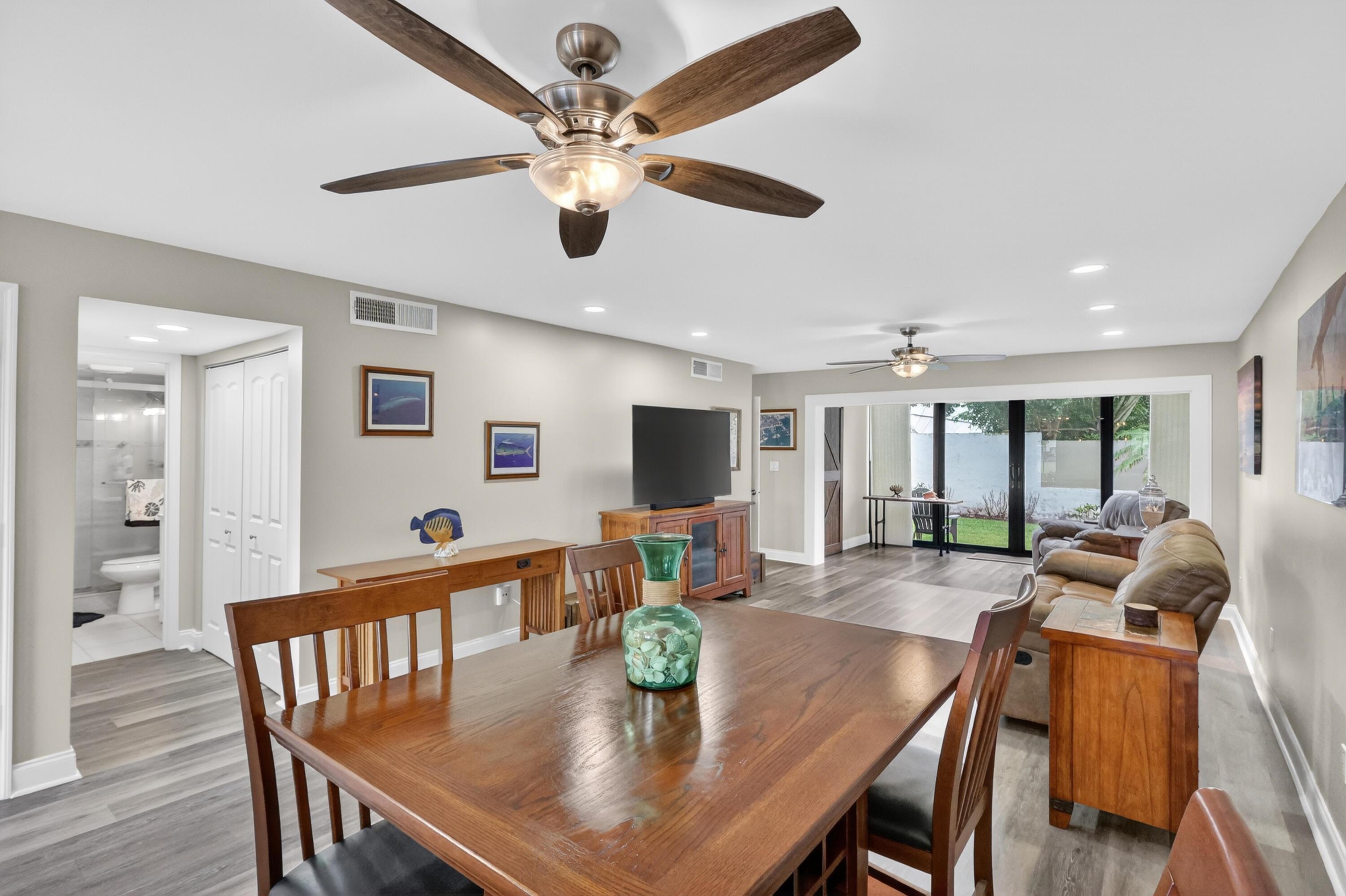 1600 NE Dixie Highway 9 104, Jensen Beach, FL 34957, Jensen Beach - Photo 3