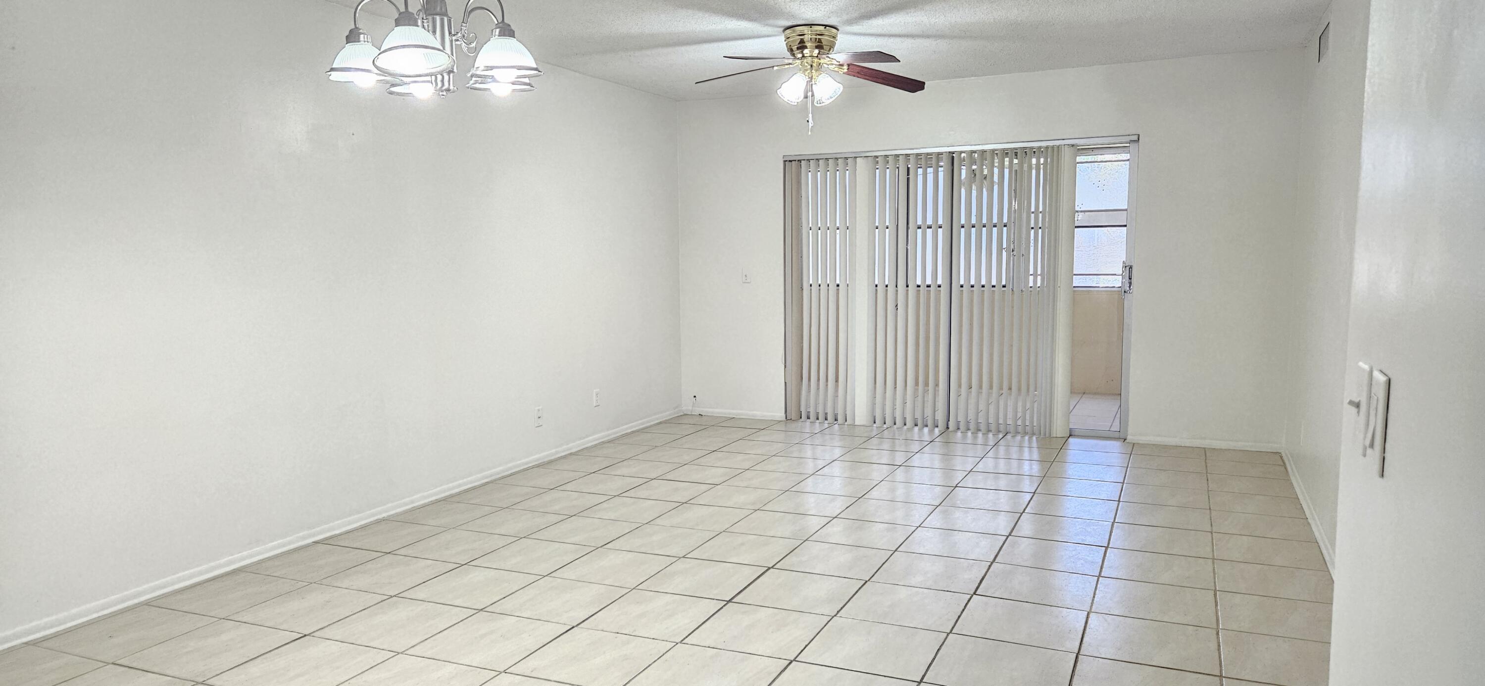 12003 Poinciana Boulevard 204, Royal Palm Beach, FL 33411, Royal Palm Beach - Photo 4