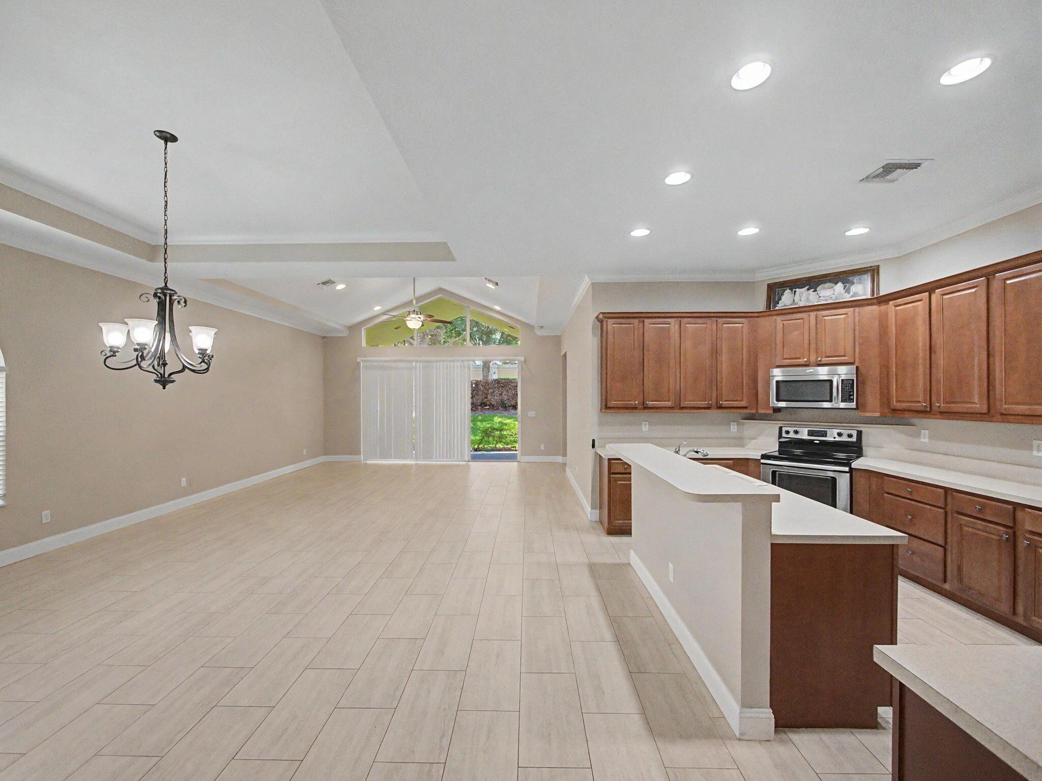 9112 Short Chip Circle, Port St. Lucie, FL 34986, Port St. Lucie - Photo 5