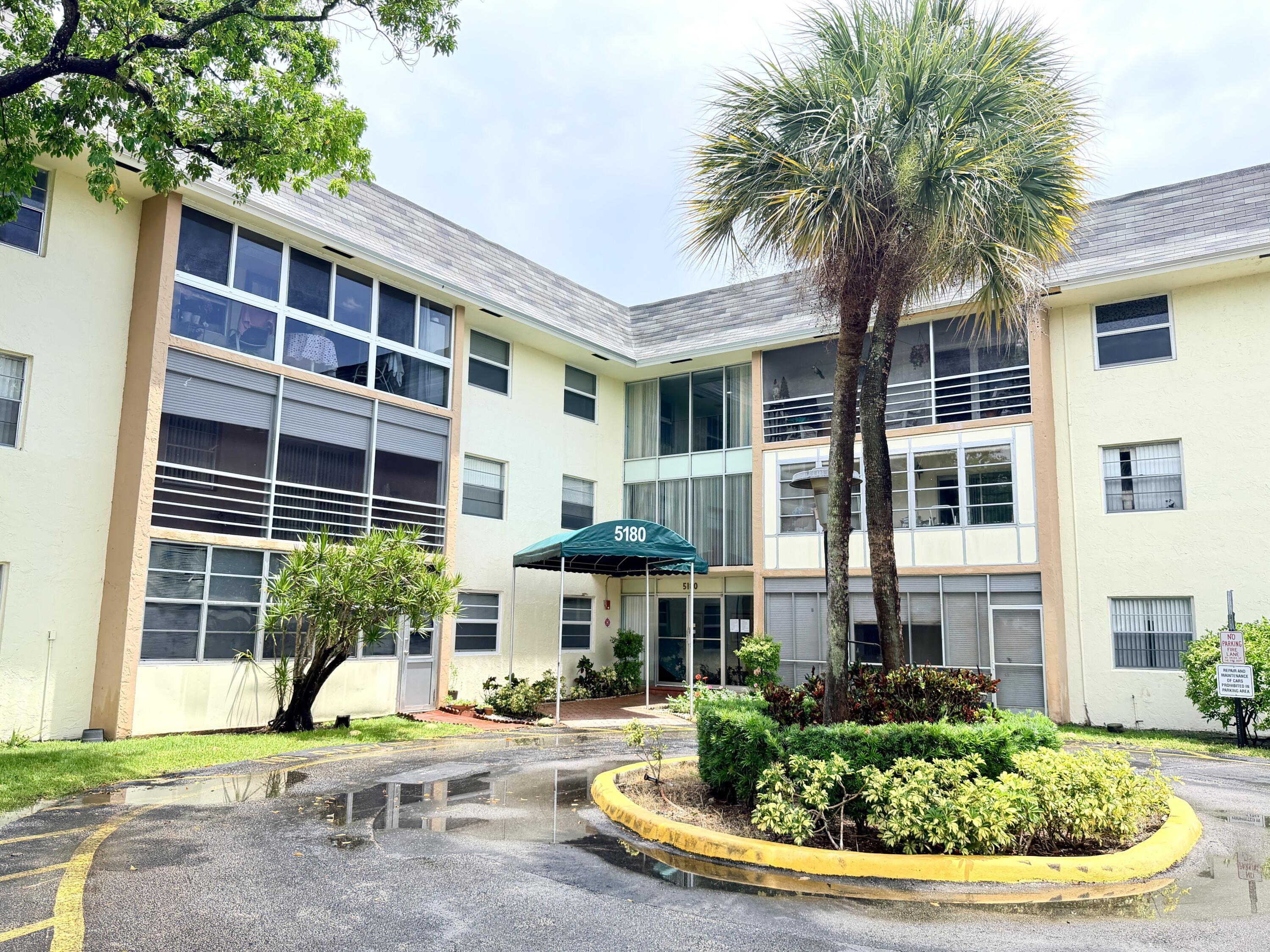 5180 E Sabal Palm Boulevard 228, Tamarac, FL 33319, Tamarac