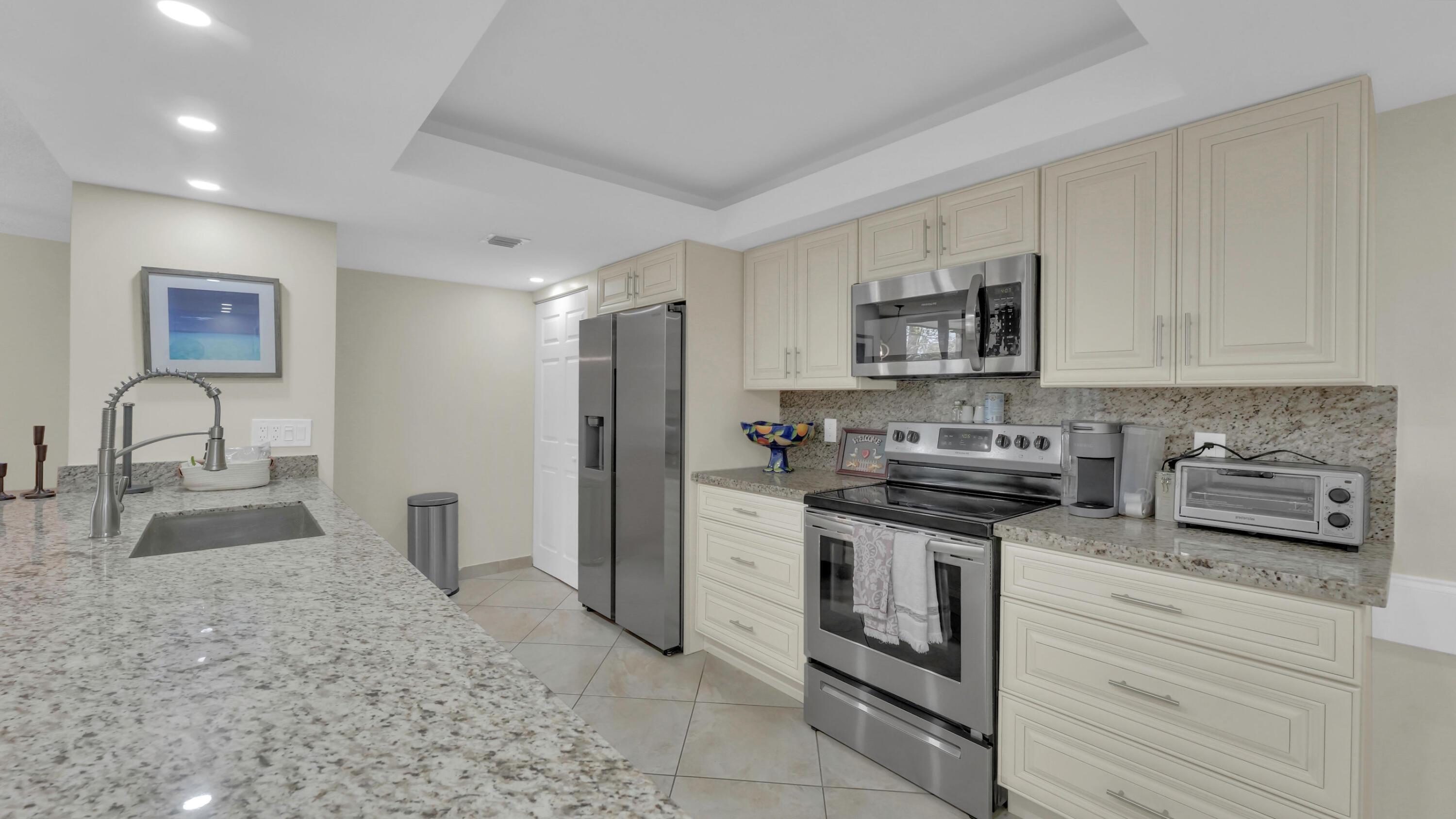 450 Egret Circle 9207, Delray Beach, FL 33444, Delray Beach - Photo 4