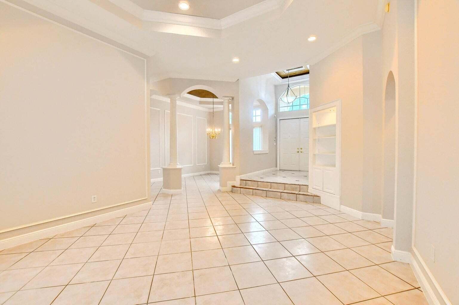 19474 Saturnia Lakes Drive, Boca Raton, FL 33498, Boca Raton - Photo 4