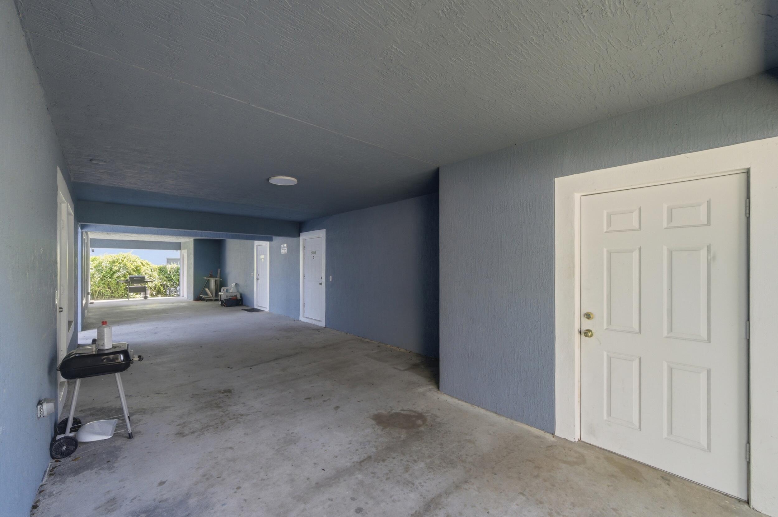 1311 Emerald Terrace, Fort Pierce, FL 34950, Fort Pierce - Photo 4