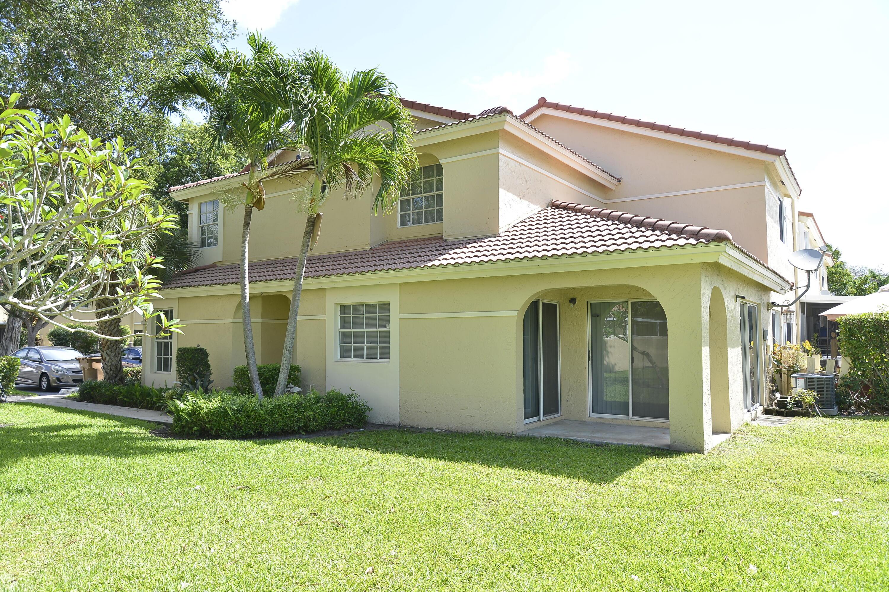 3344 Deer Creek Alba Circle 3344, Deerfield Beach, FL 33442, Deerfield Beach - Photo 2