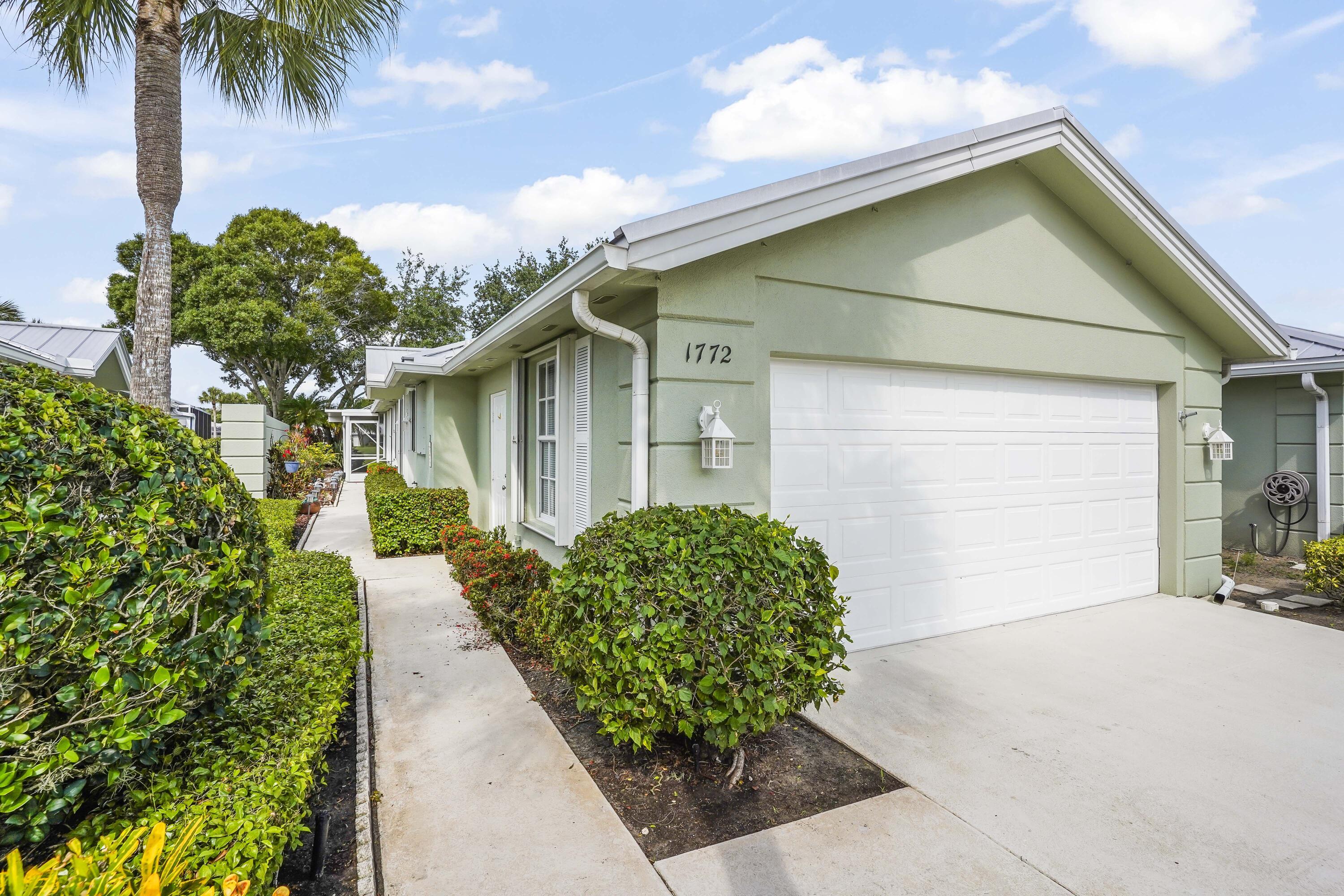 1772 SW Waterfall Boulevard, Palm City, FL 34990, Palm City - Photo 5