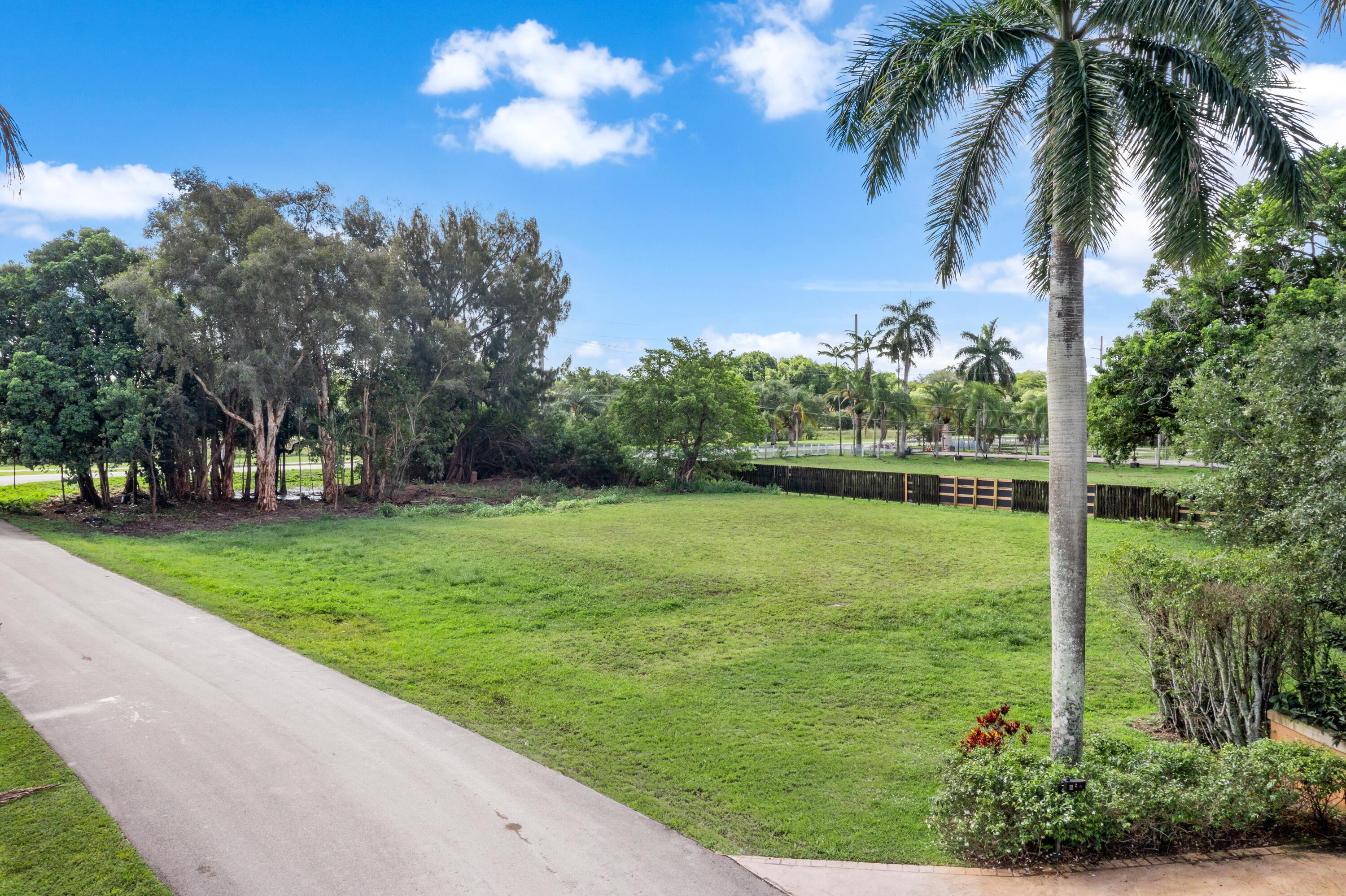 11200 NW 14th Street, Plantation, FL 33323, Plantation