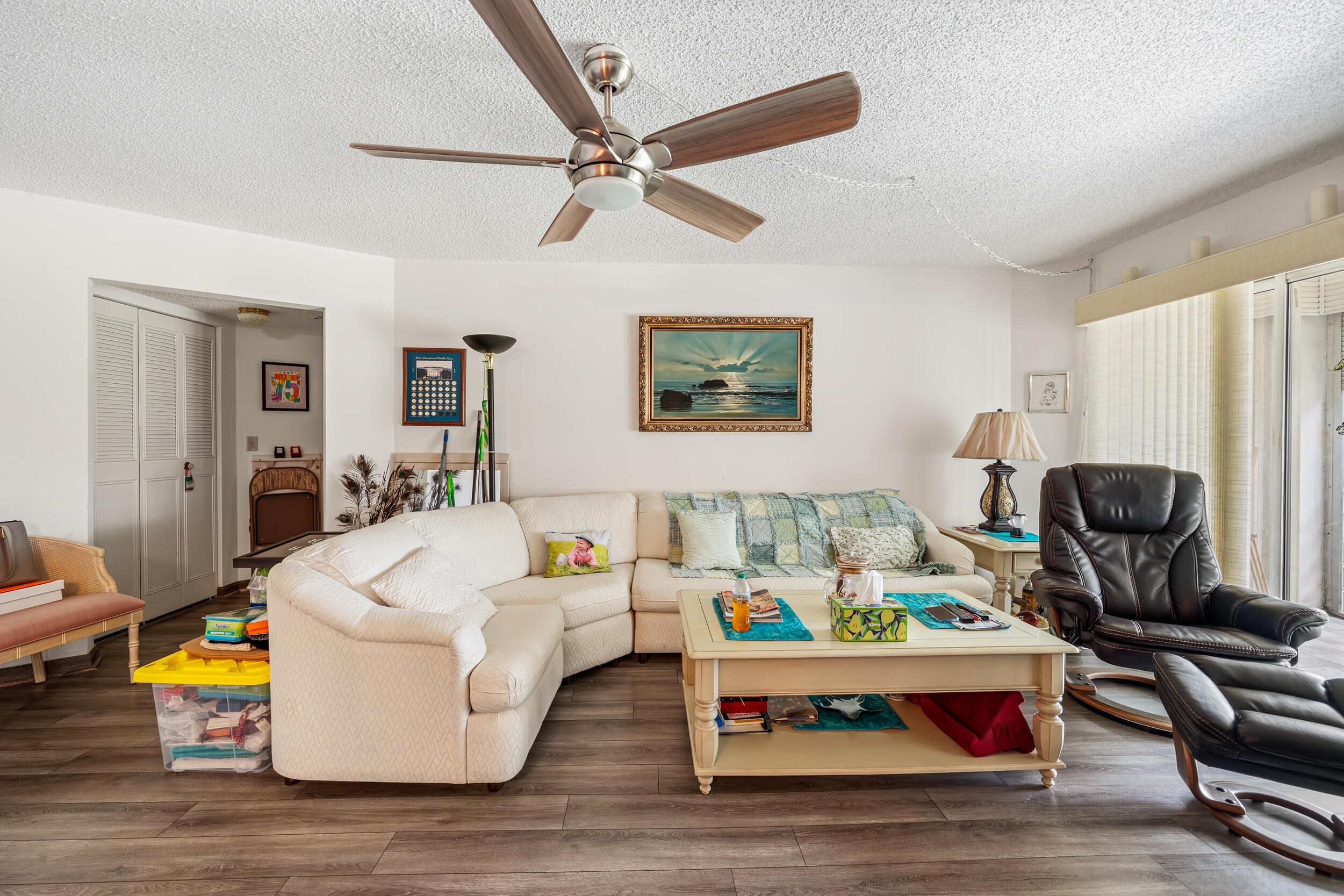 3755 Via Poinciana 502, Lake Worth, FL 33467, Lake Worth - Photo 5