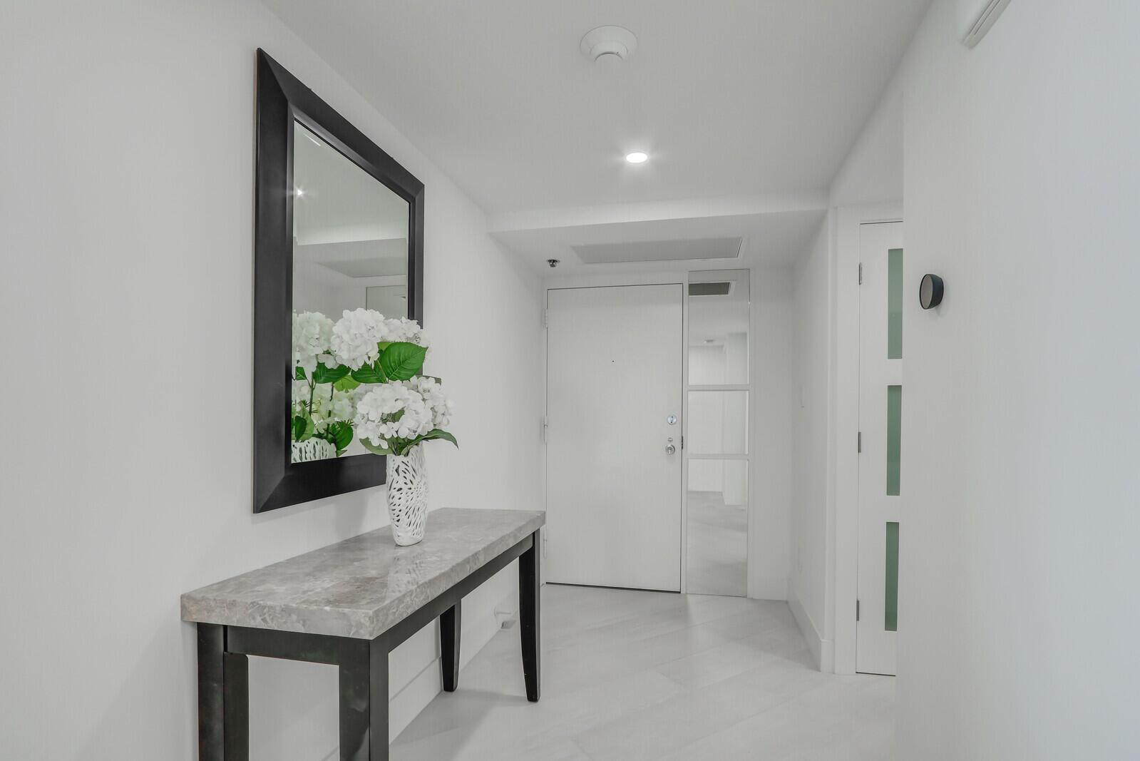 5380 N Ocean Drive 17e, Singer Island, FL 33404, Singer Island - Photo 3