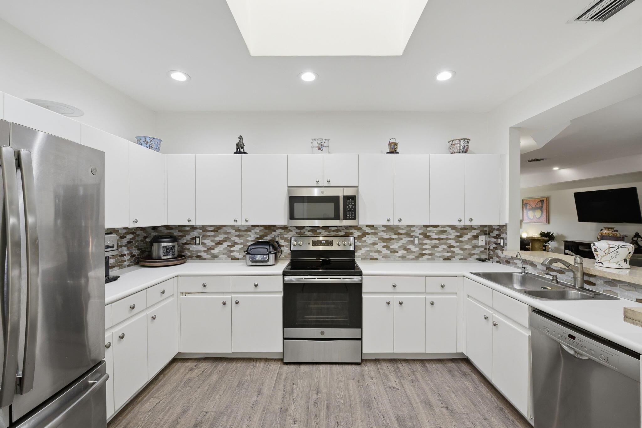 9857 Summerbrook Terrace B, Boynton Beach, FL 33437, Boynton Beach - Photo 5