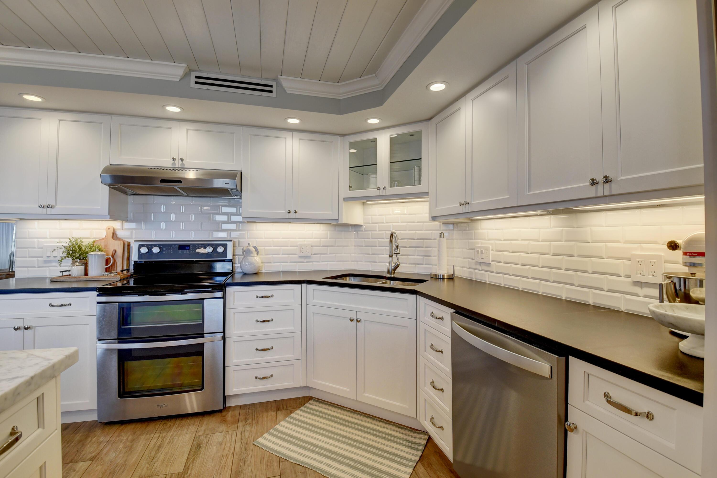 1 Harbourside Drive 3702, Delray Beach, FL 33483, Delray Beach - Photo 4