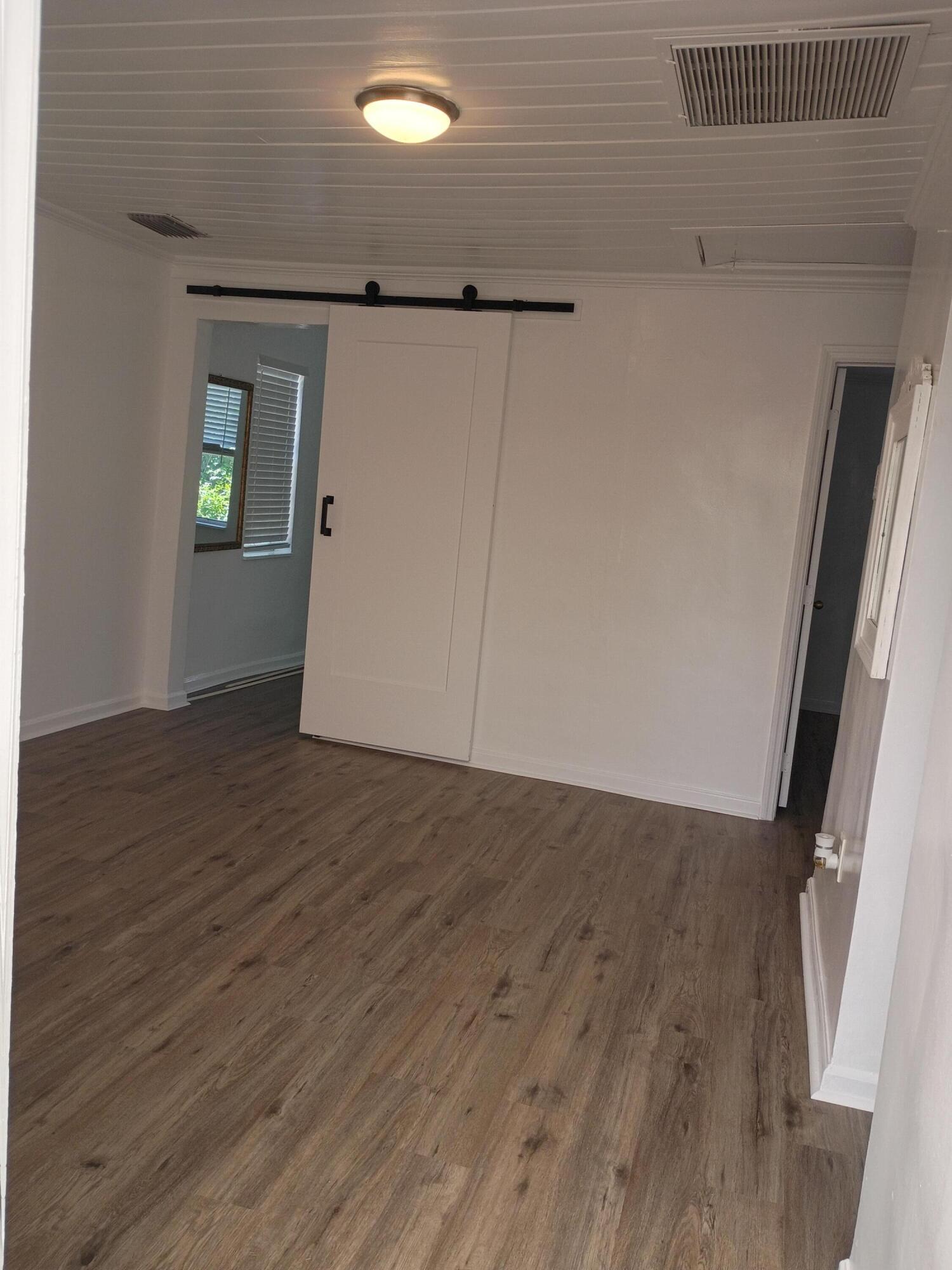 118 Urquhart Street Front, Lake Worth, FL 33461, Lake Worth - Photo 3