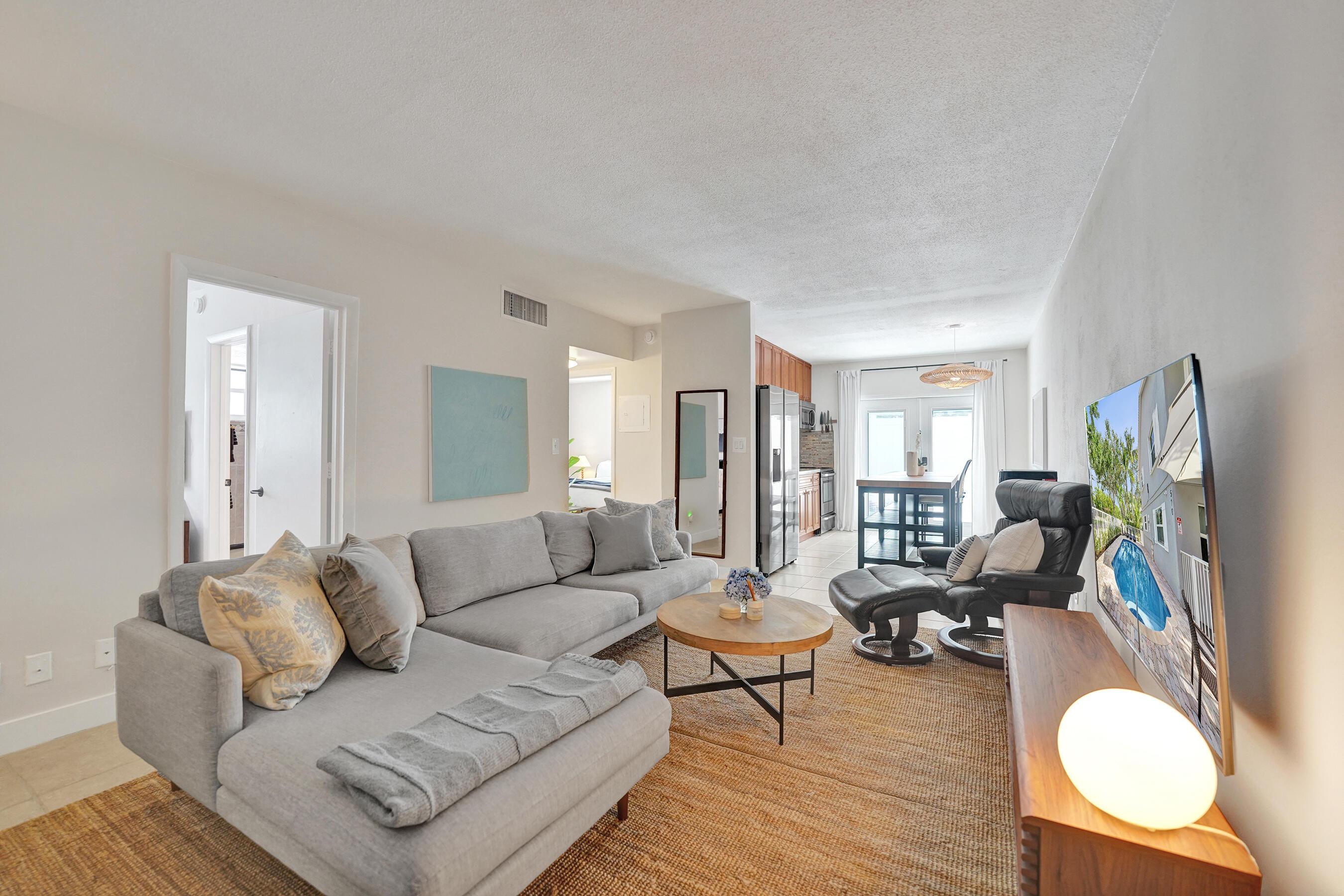 510 NE 17th Avenue 103, Fort Lauderdale, FL 33301, Fort Lauderdale - Photo 4