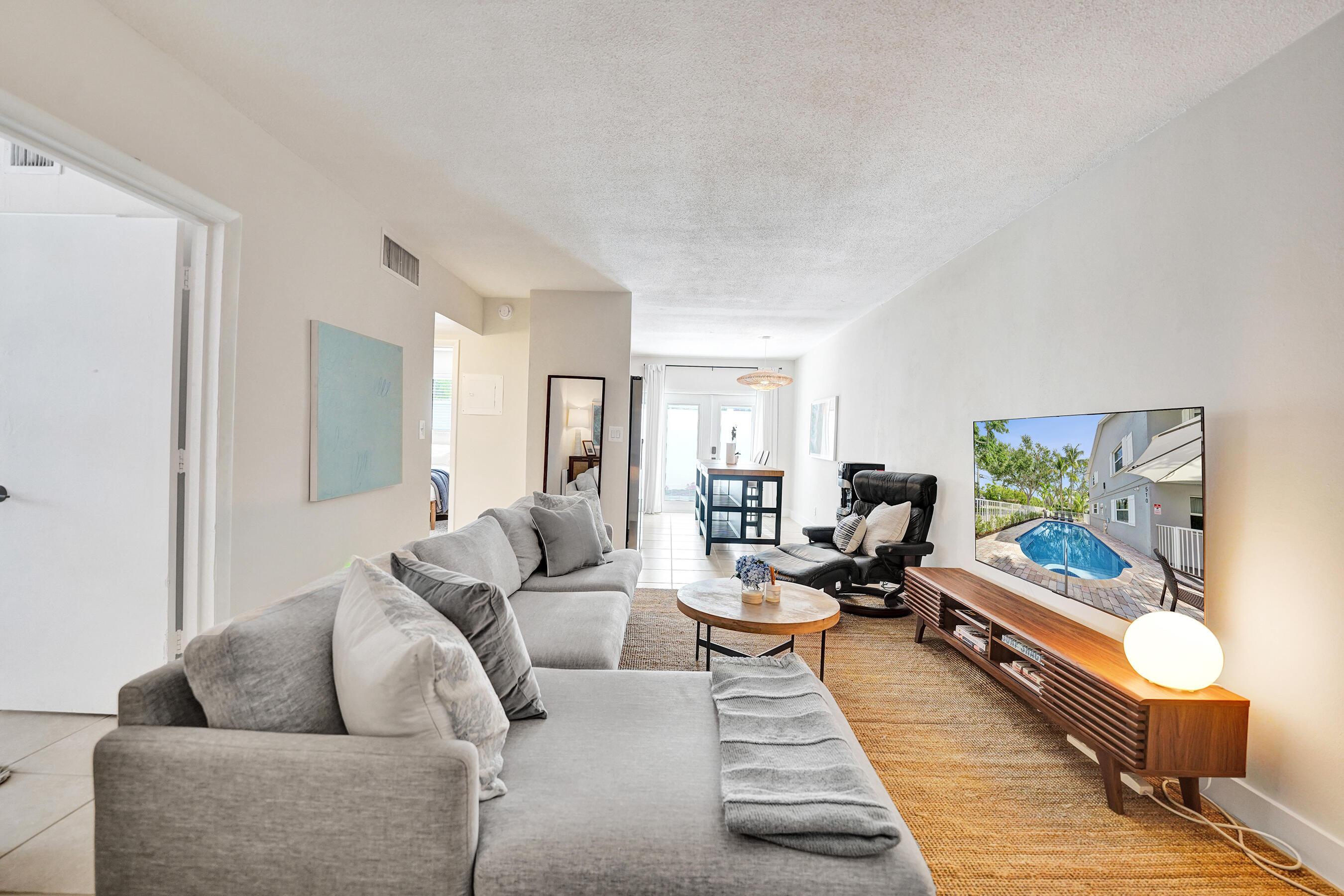 510 NE 17th Avenue 103, Fort Lauderdale, FL 33301, Fort Lauderdale - Photo 5