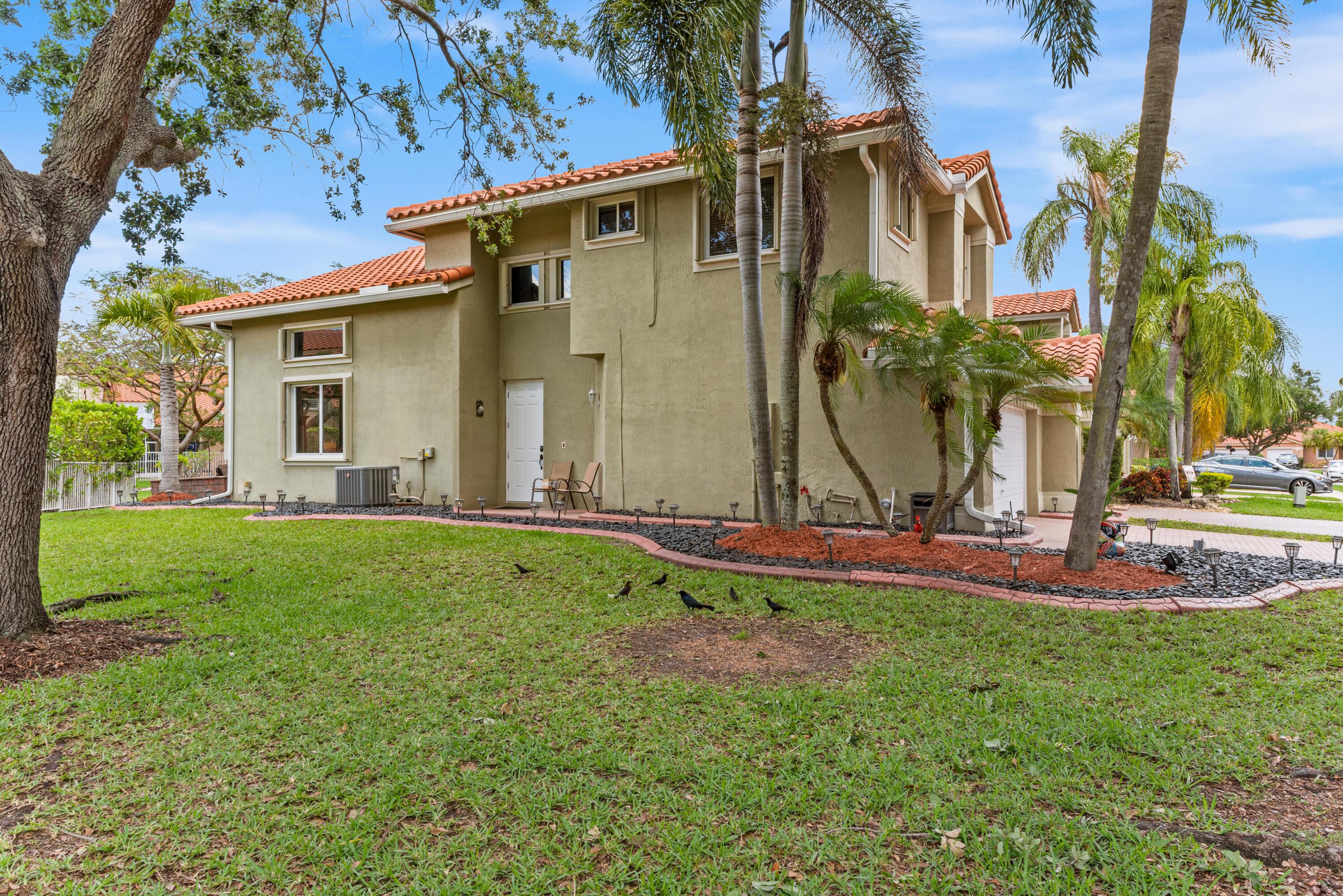 12585 NW 56th Drive, Coral Springs, FL 33076, Coral Springs - Photo 3