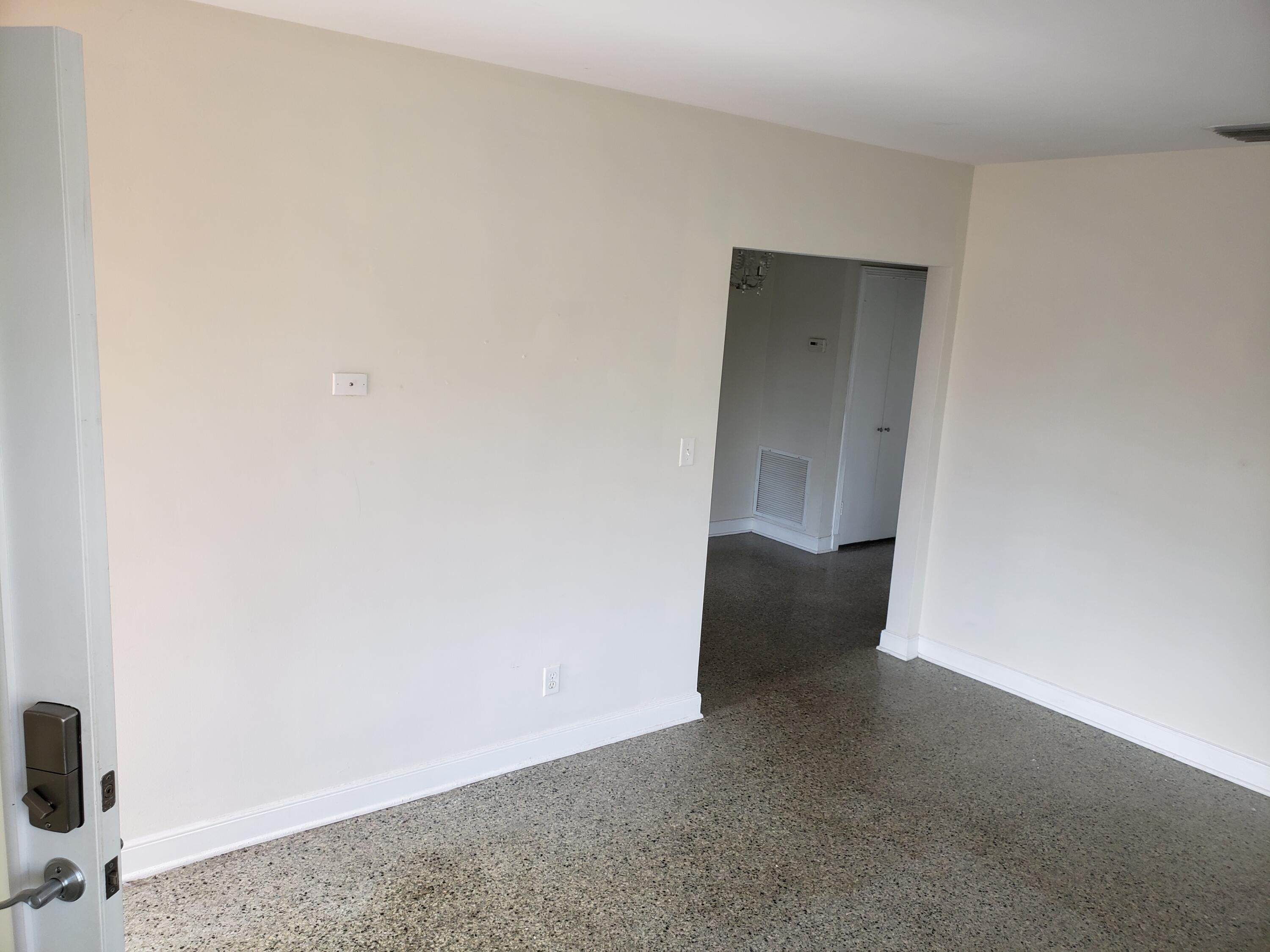 3637 S Olive Avenue, West Palm Beach, FL 33405, West Palm Beach - Photo 3
