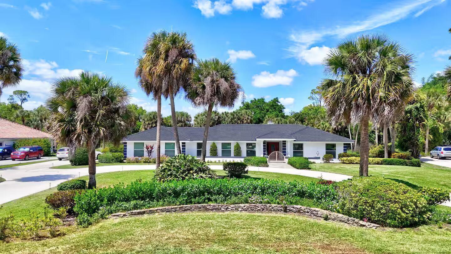 12231 Areaca Drive, Wellington, FL 33414, Wellington