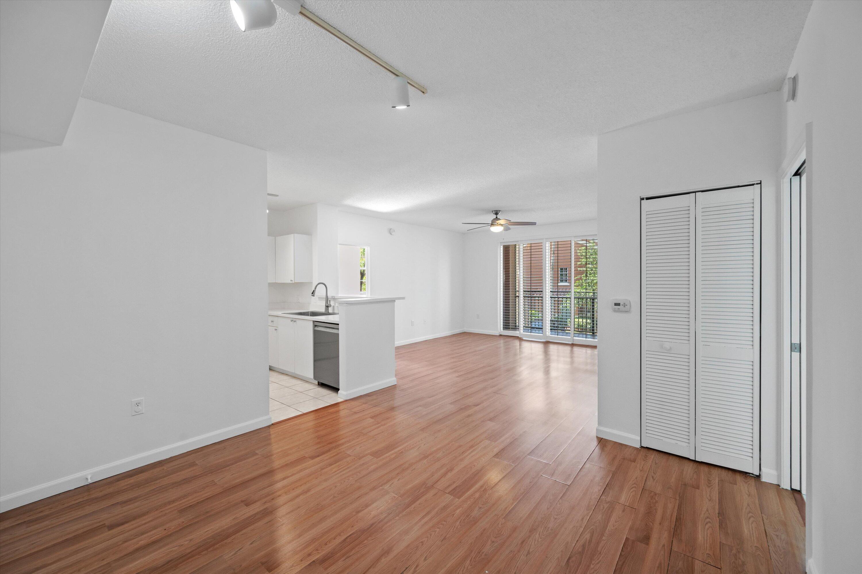 11770 Saint Andrews Place 206, Wellington, FL 33414, Wellington - Photo 2