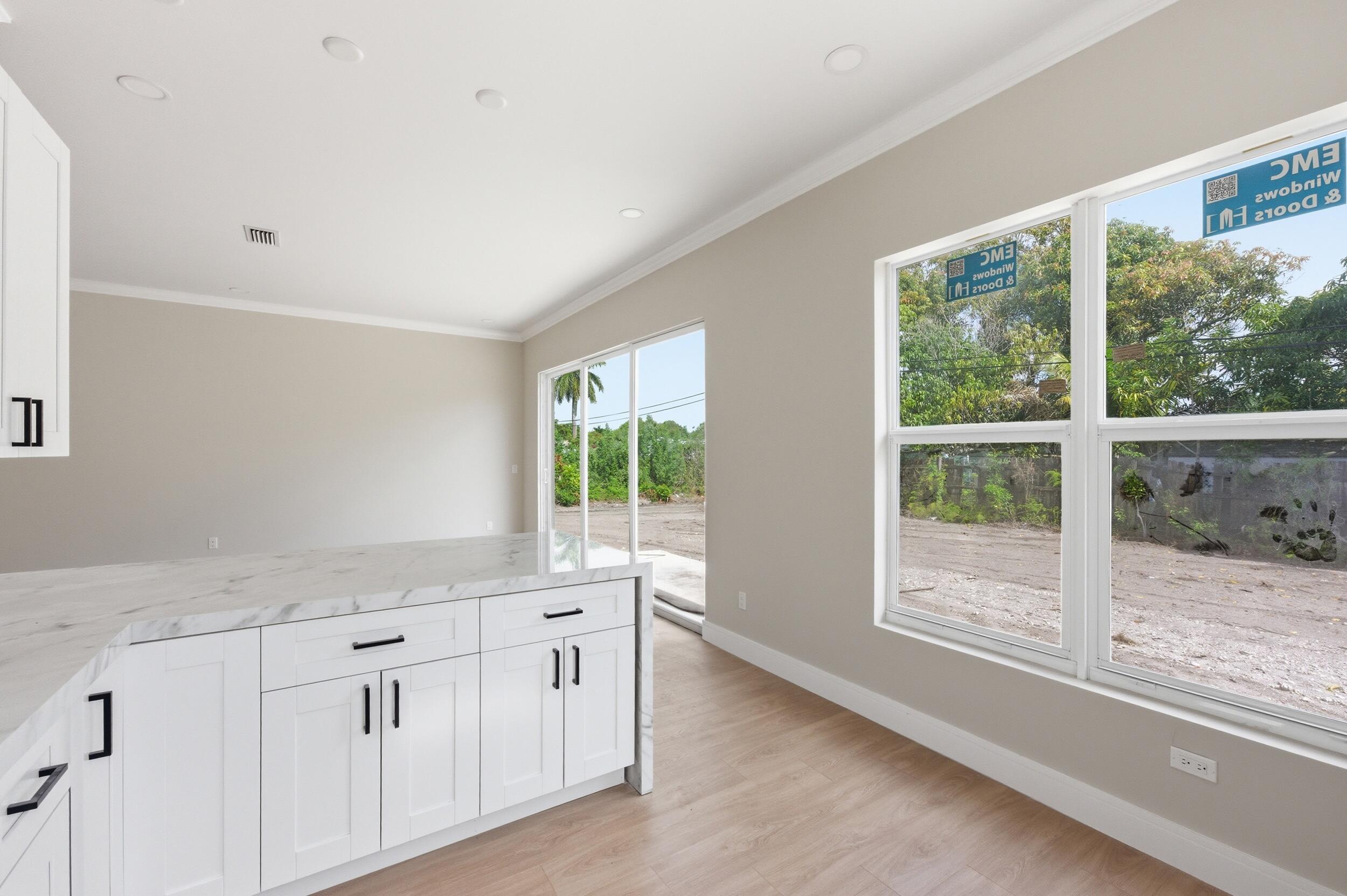 1705 NW 15th Street, Fort Lauderdale, FL 33311, Fort Lauderdale - Photo 5